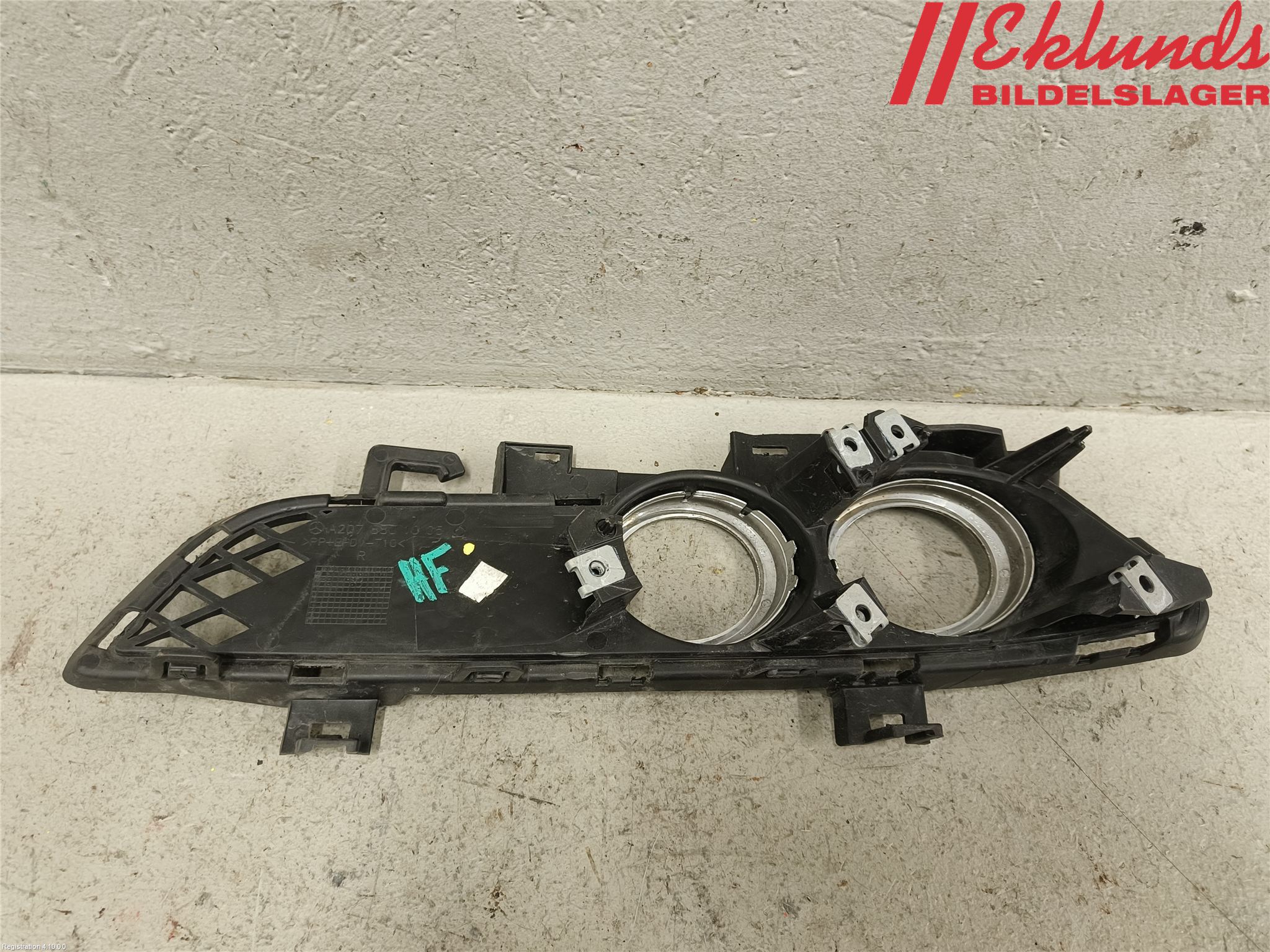Mercedes-Benz MB E-KLASS (W212) 09-16 Dimljussarg Fram