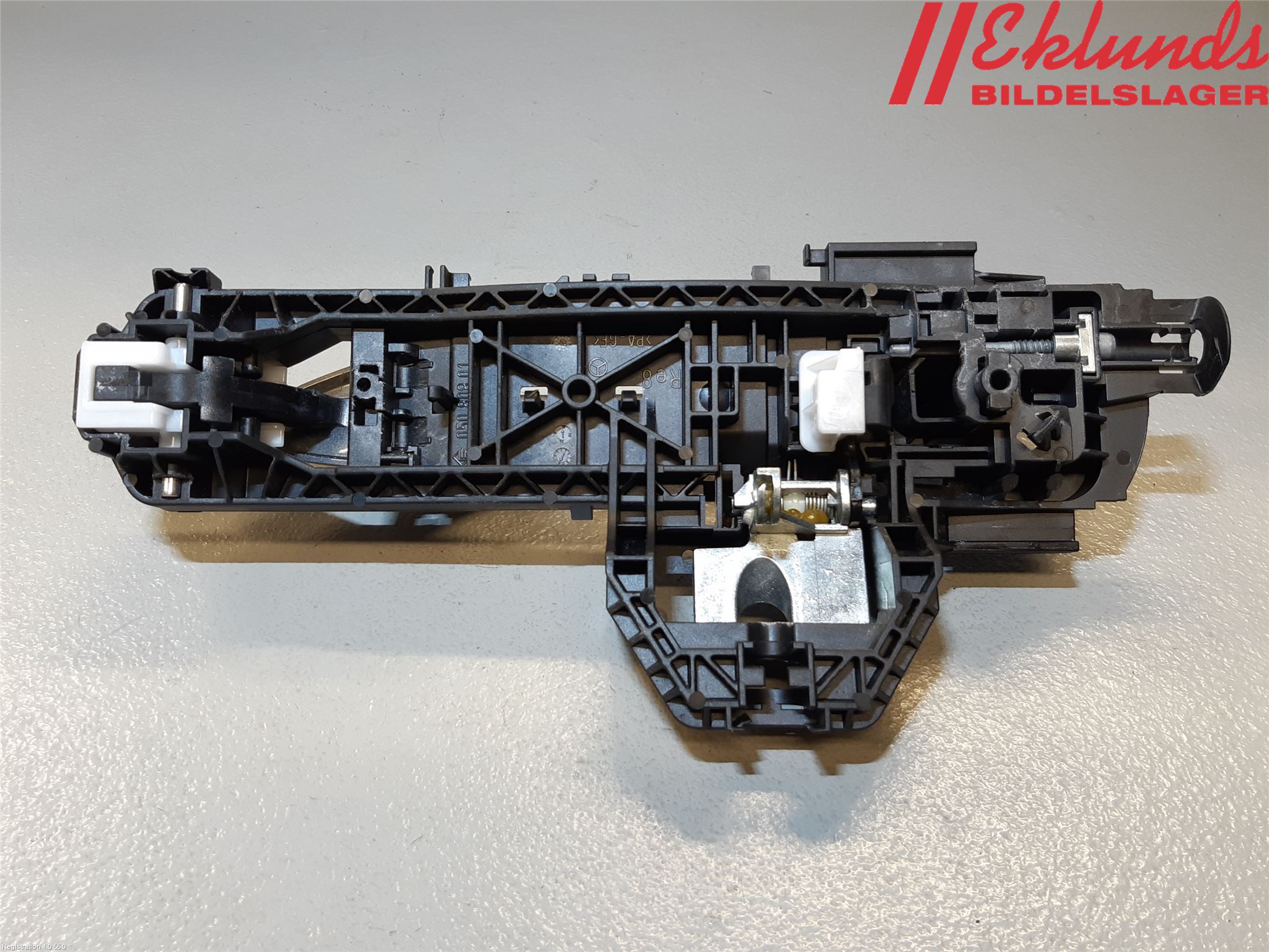 Mercedes-Benz MB A-KLASS (W176) 13-18 Dörrhandtag Yttre Hö