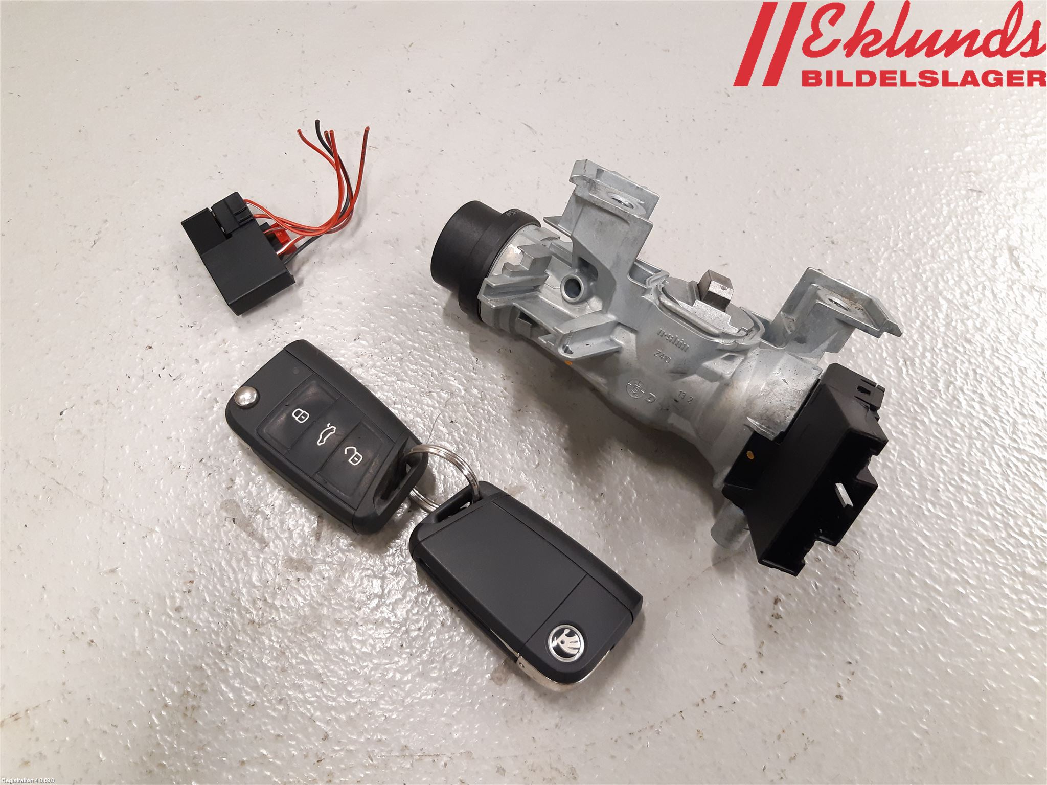 Skoda RAPID Tändlås