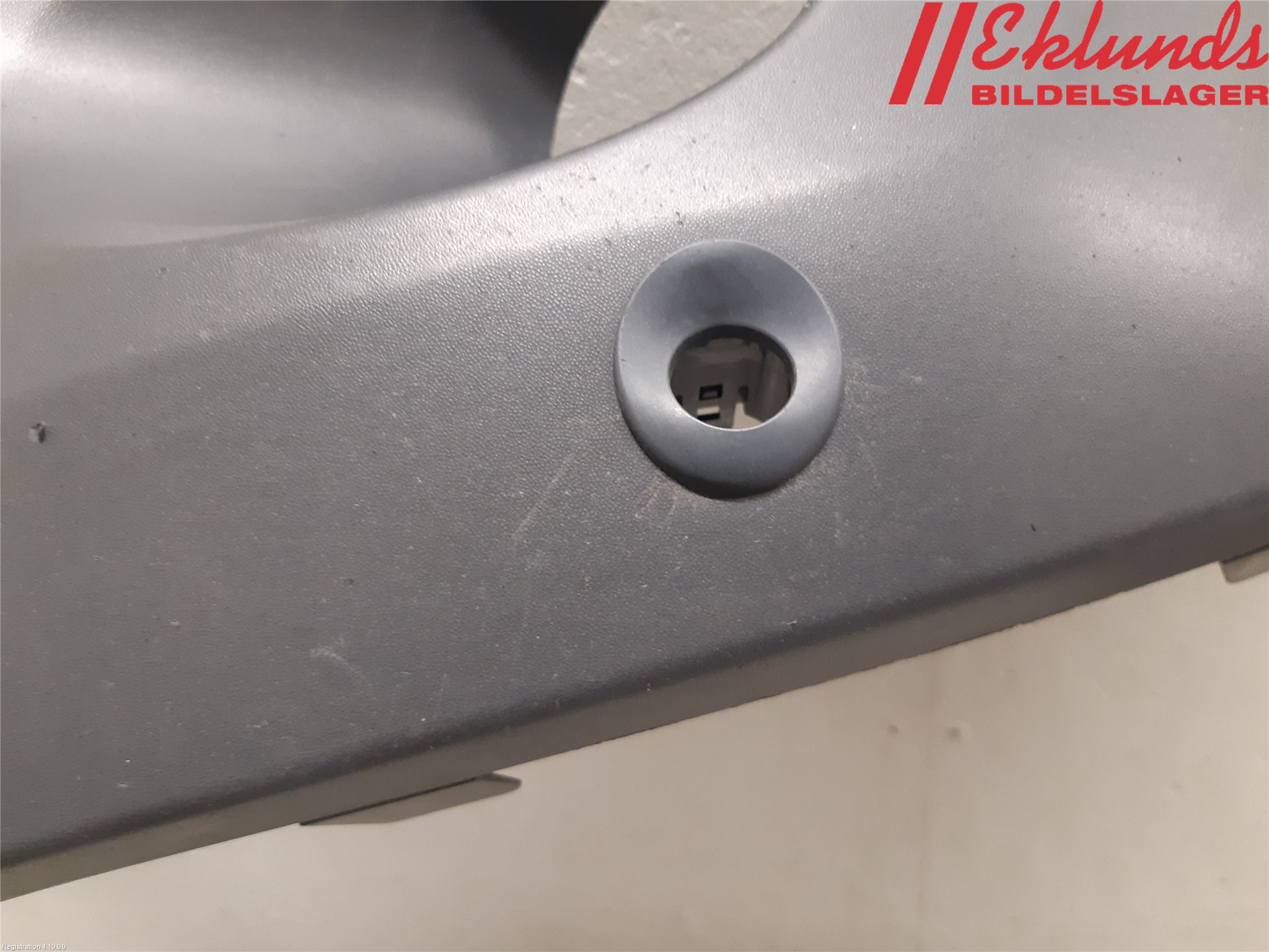 Ford TRANSIT SKÅP/BUSS 14-22 Dimljussarg Fram