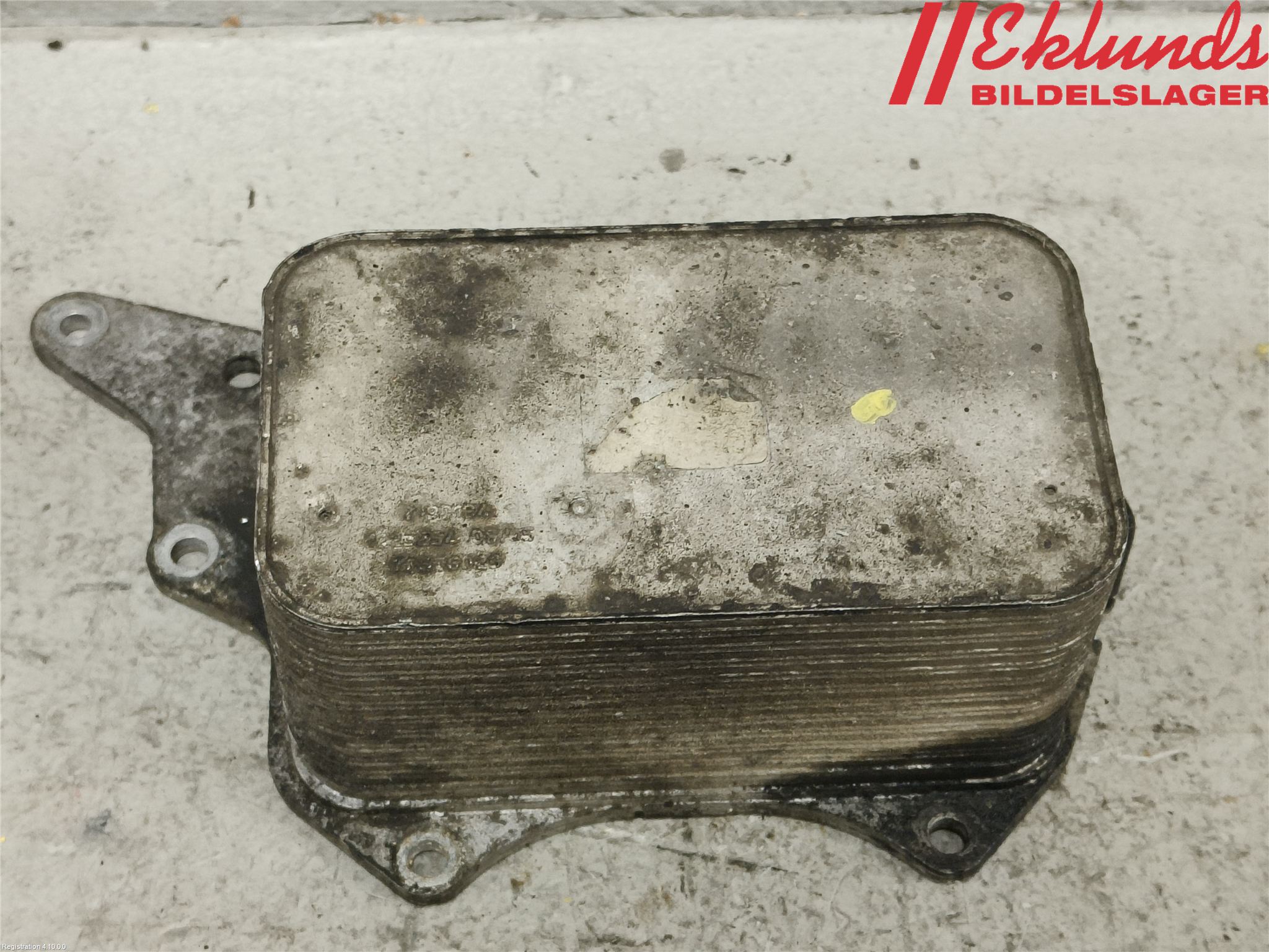 Renault TRAFIC/E-TECH 15- Oljekylare Motor