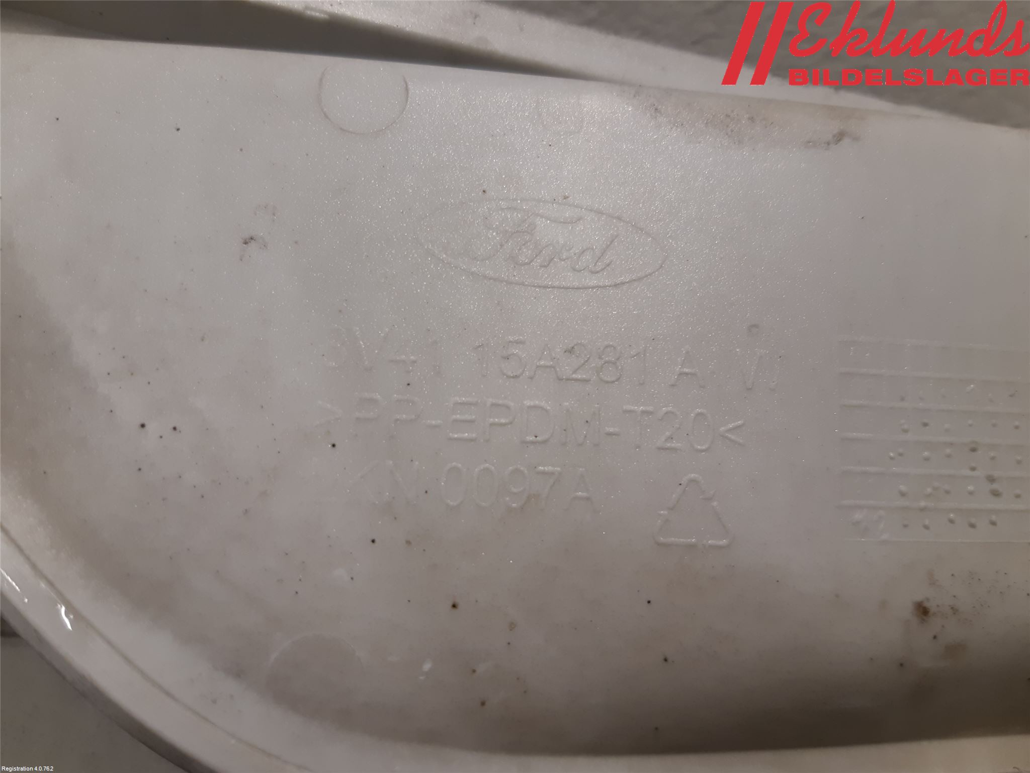 Ford KUGA 08-12 Stötfångardel Fram Hö