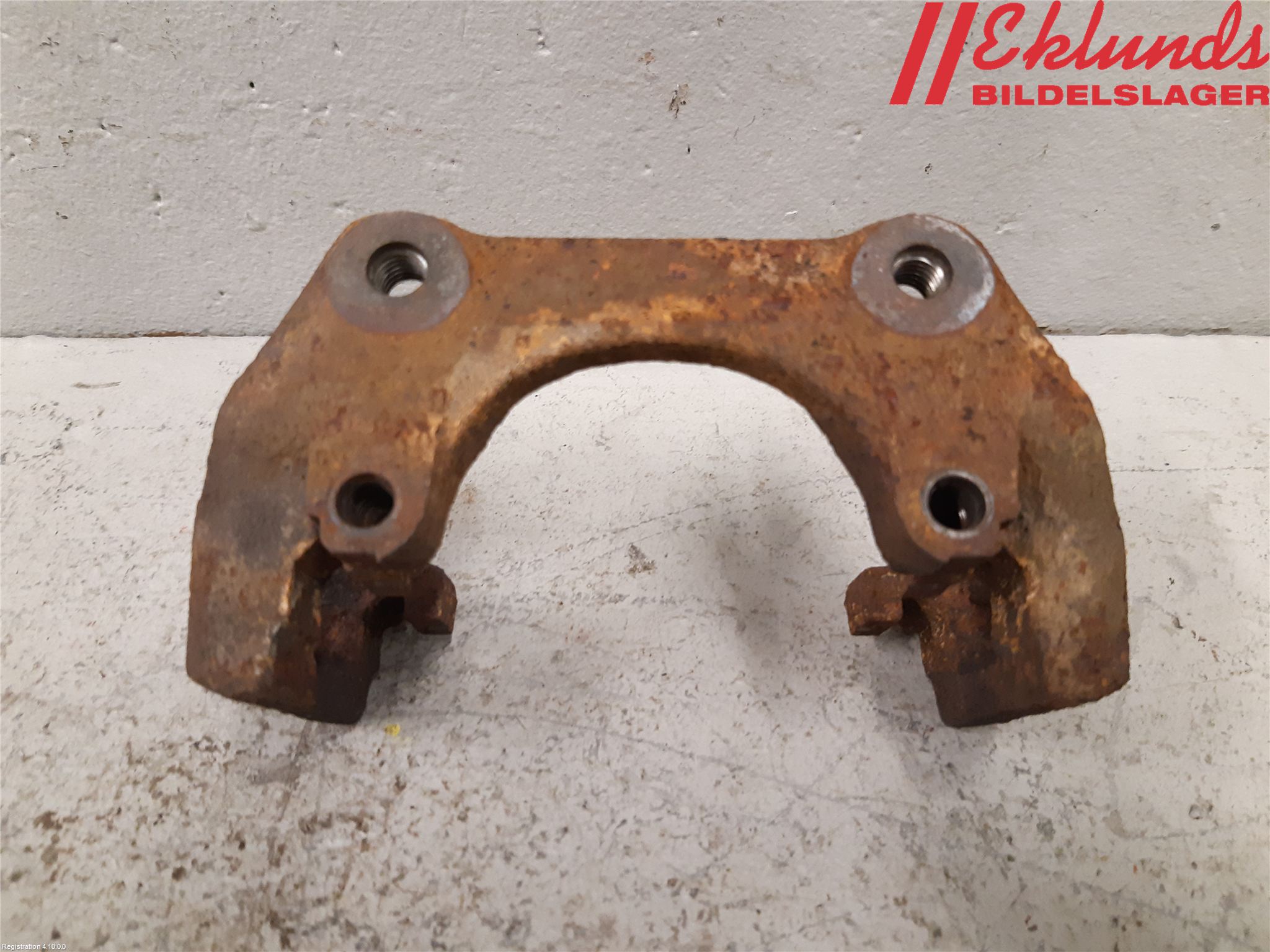 Volvo XC90 07-14 Bromsokshållare