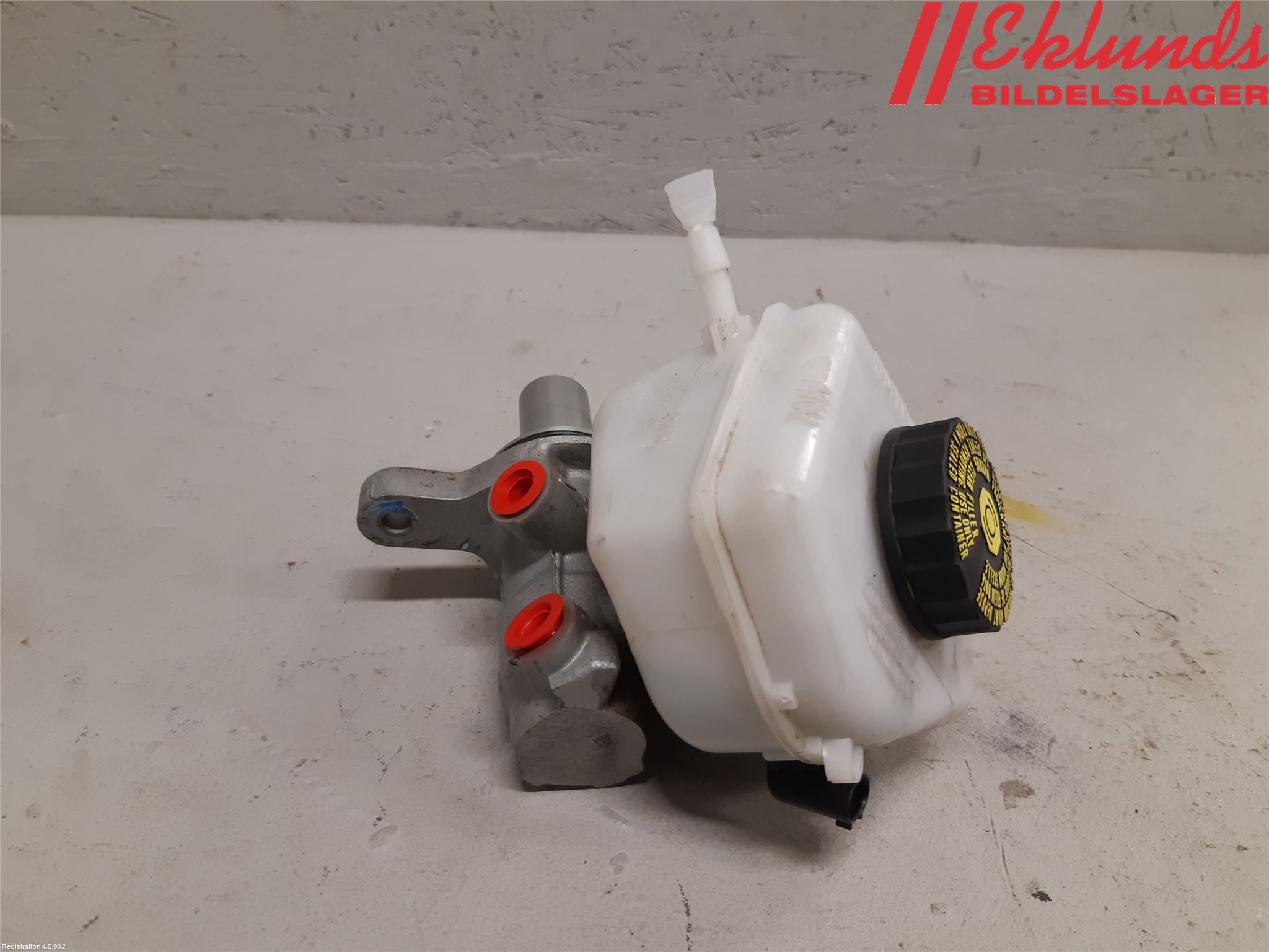 BMW 3 F30/F31/F80 12-19 Broms Huvudcylinder