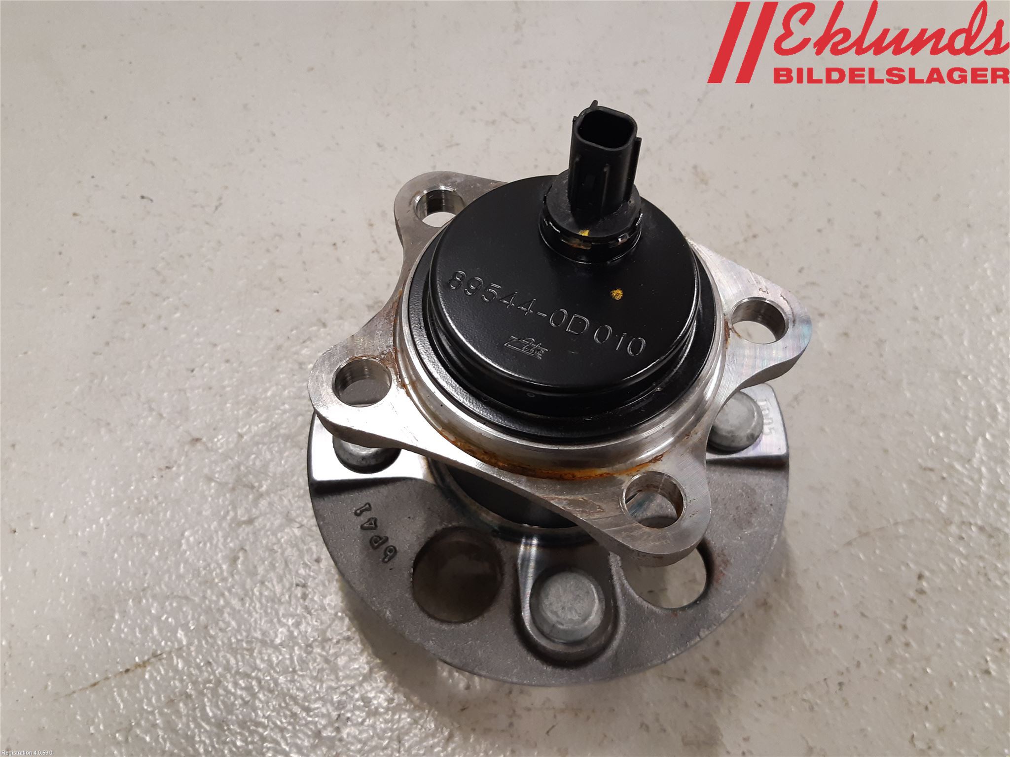 Toyota YARIS XP130 15-20 Nav Bak