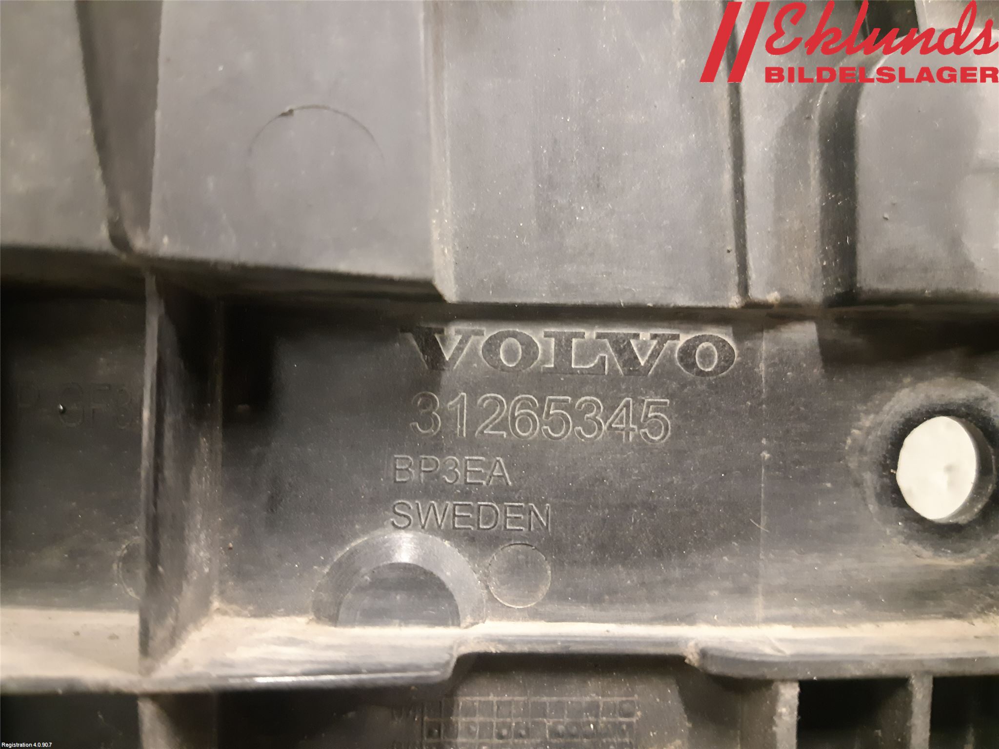 Volvo S80 07-13 Stötfångarfäste Fram Hö