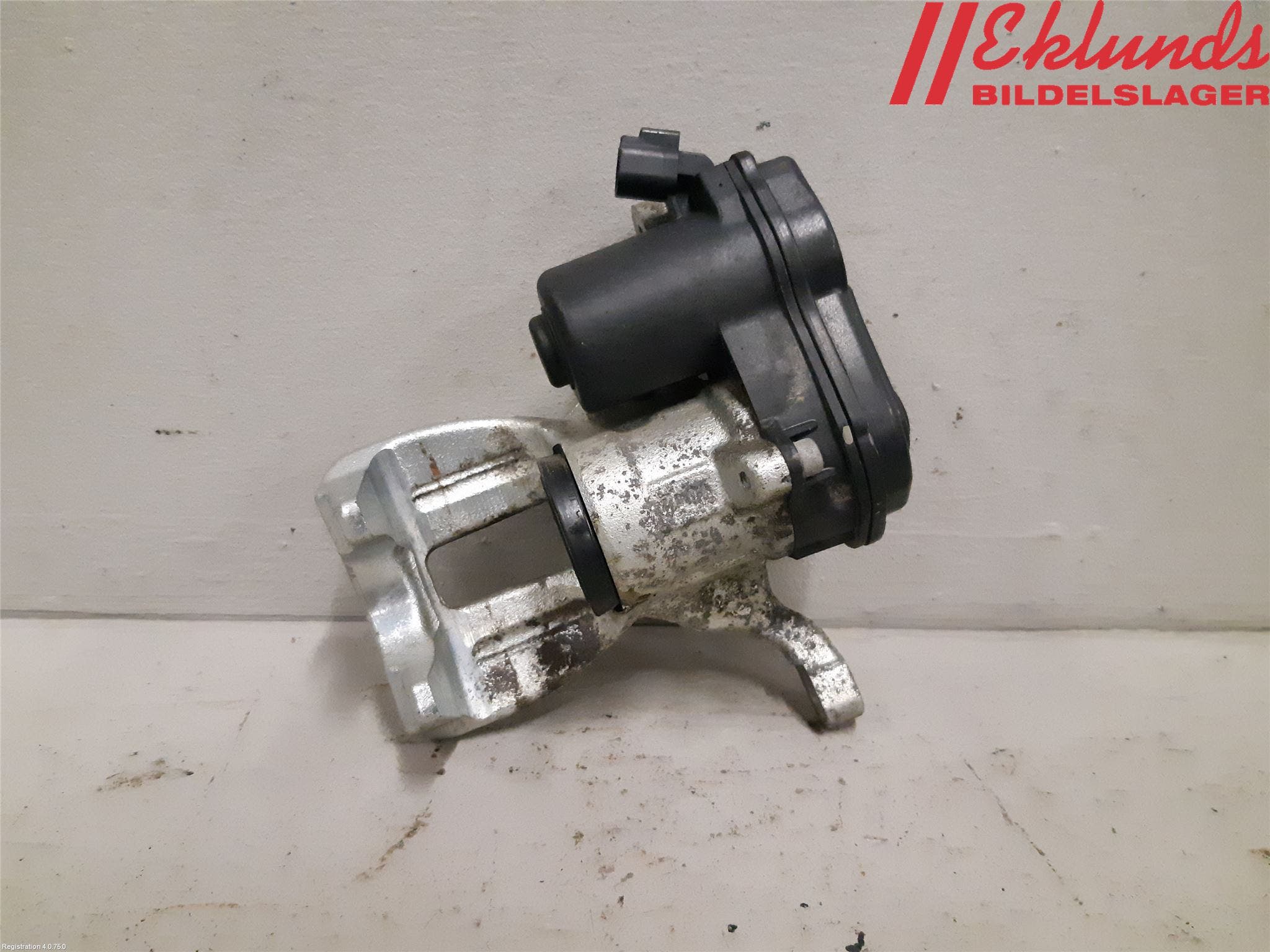 Toyota C-HR 16-23 Bromsok Bak Höger