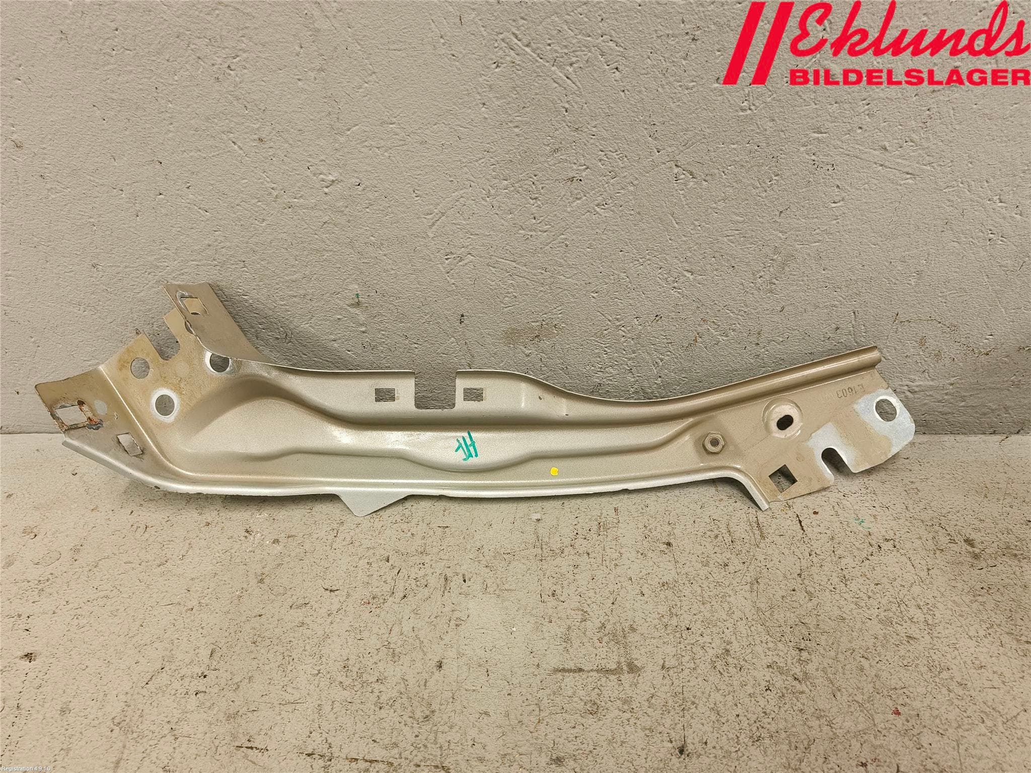 Peugeot EXPERT 15-16 Frontplåt