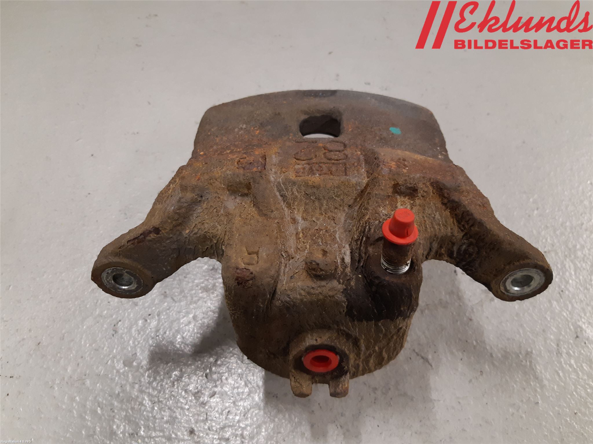 Nissan JUKE 14-19 Bromsok Fram Höger