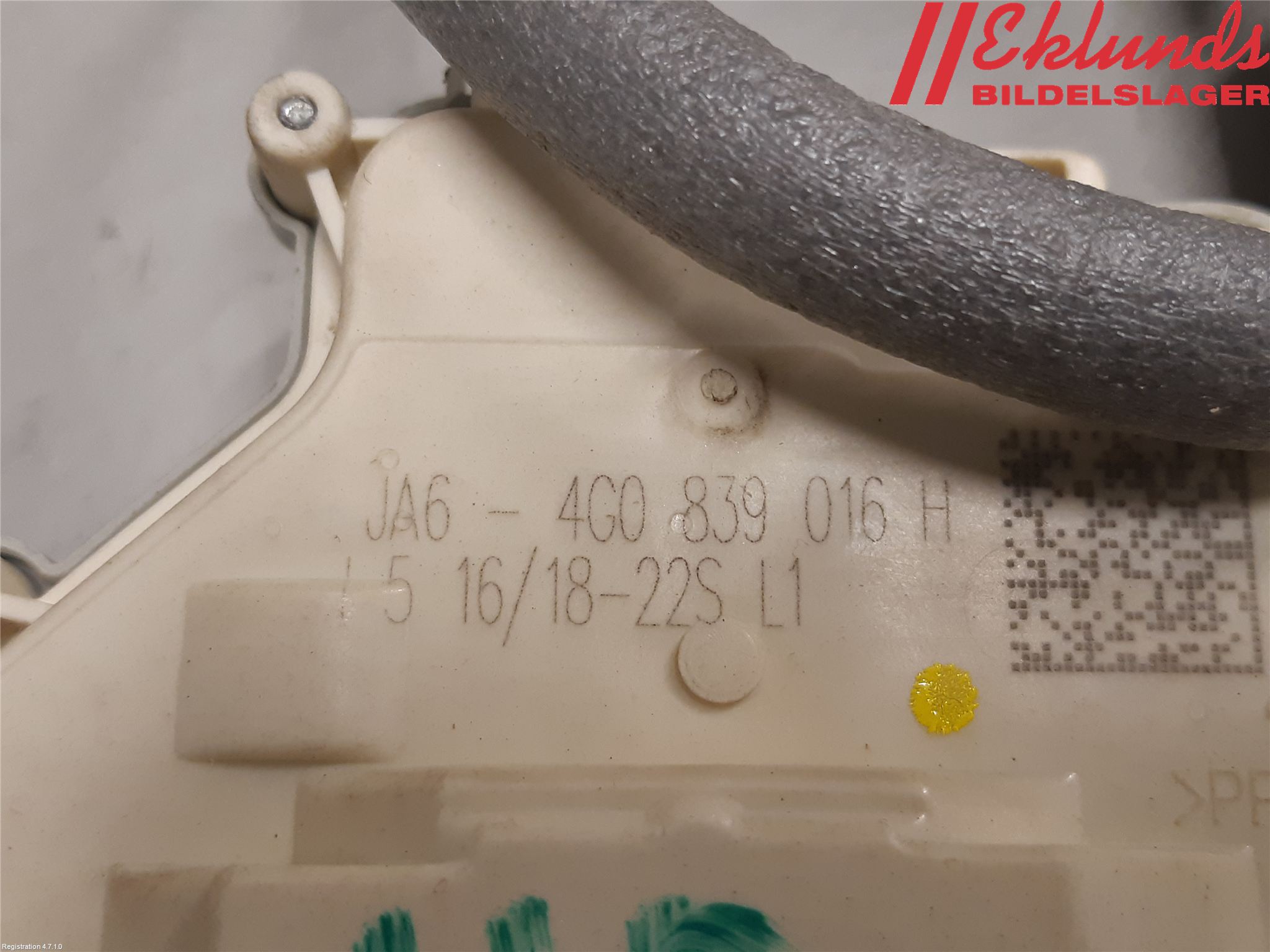 Audi A4/S4 B9 16-19 Låskista-Dörrlås