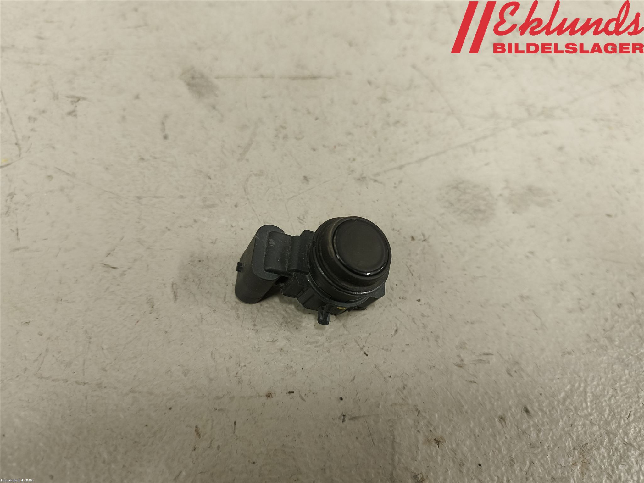 Tesla MODEL S 13- Parkeringshjälp Frontsensor