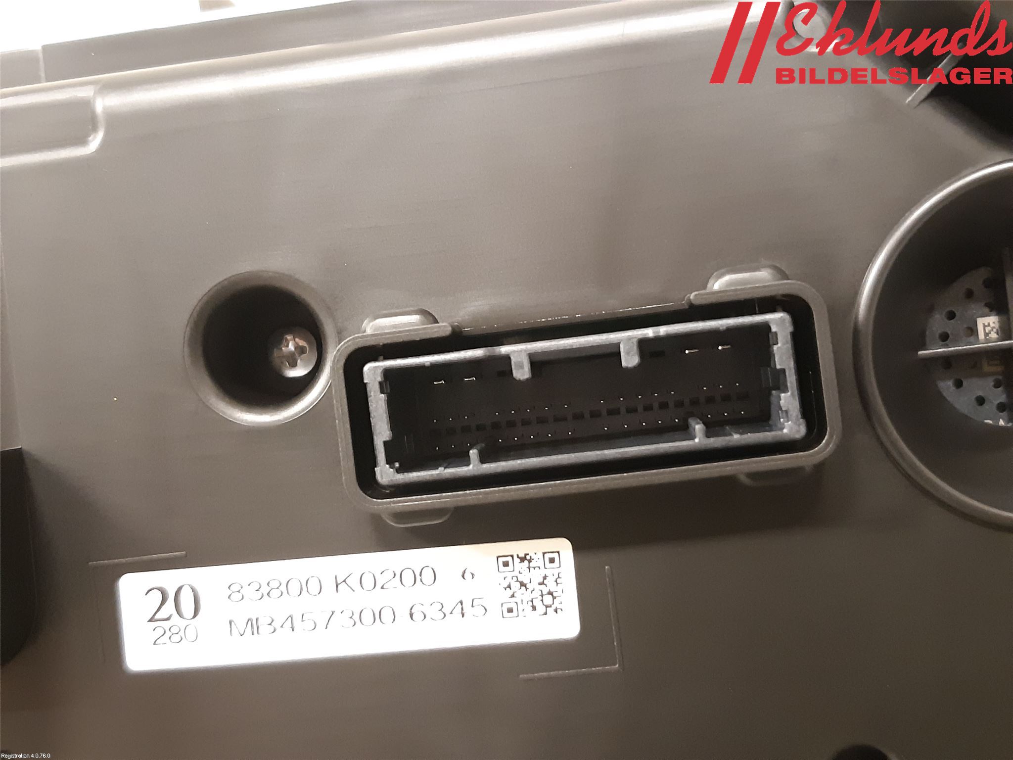 Toyota YARIS XP21 20- Instrument Komb