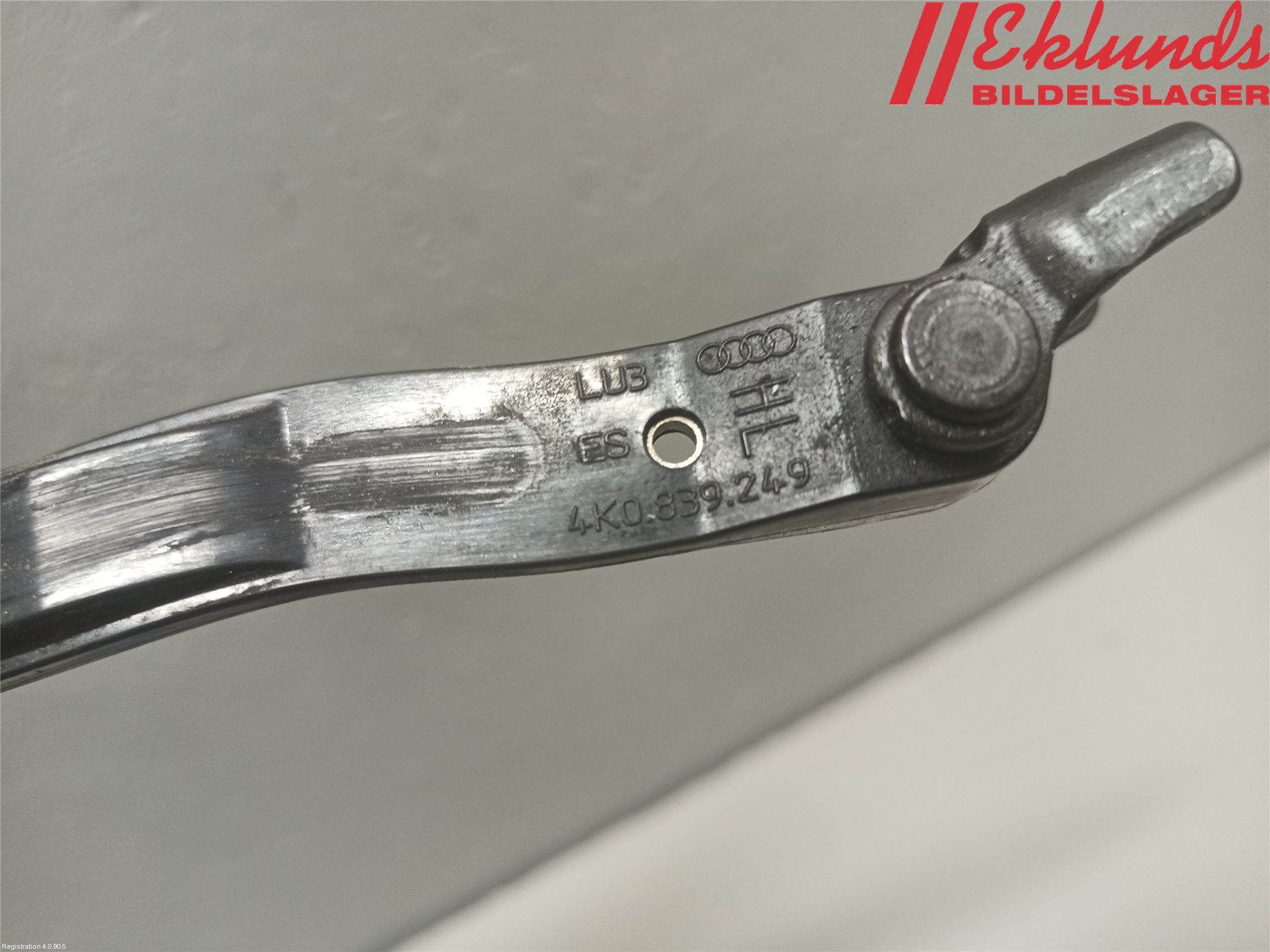 Audi A6 F2/C8 19- Dörrstopp