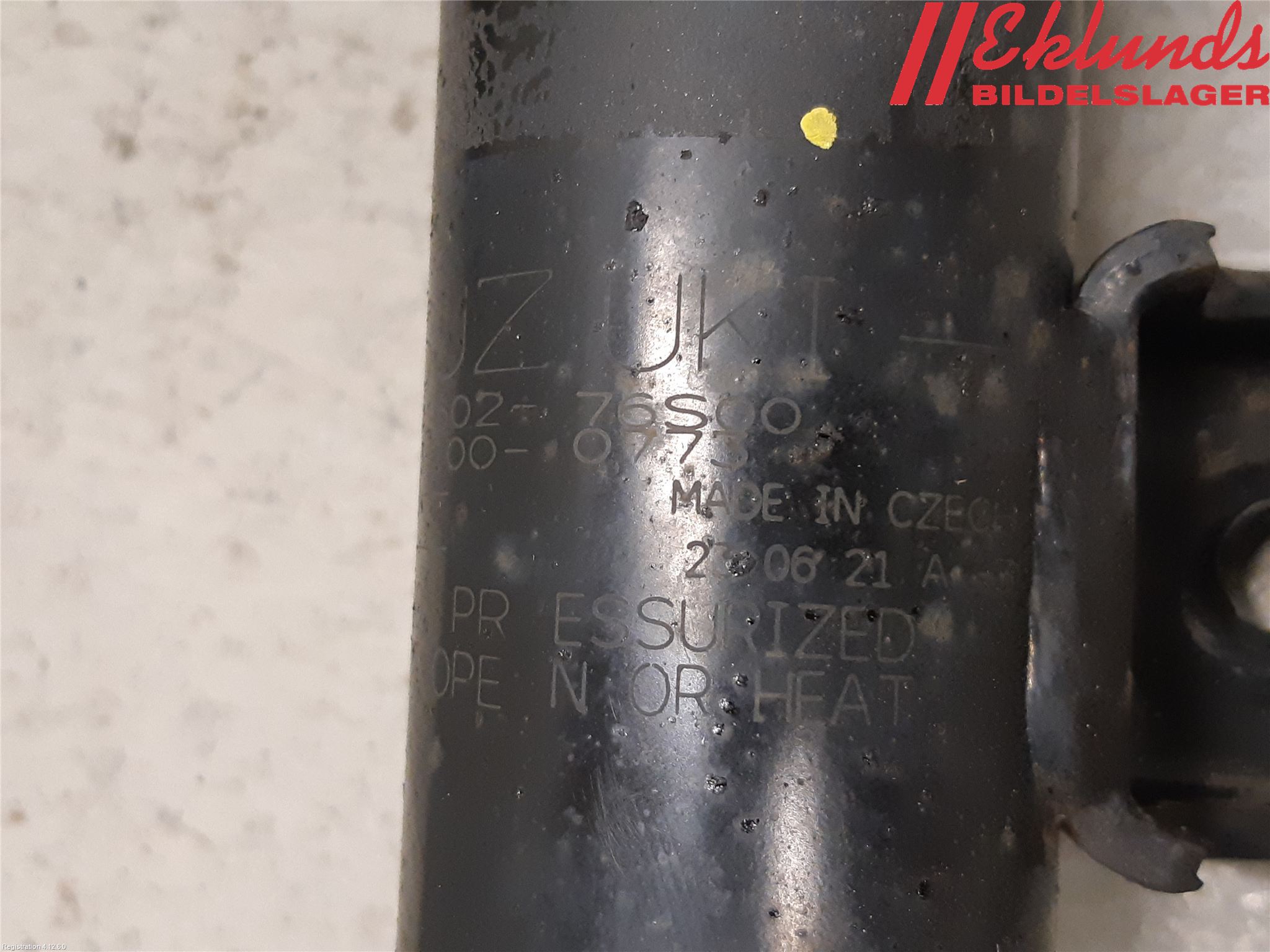 Suzuki VITARA 15- Fjäderben Fram Vänster