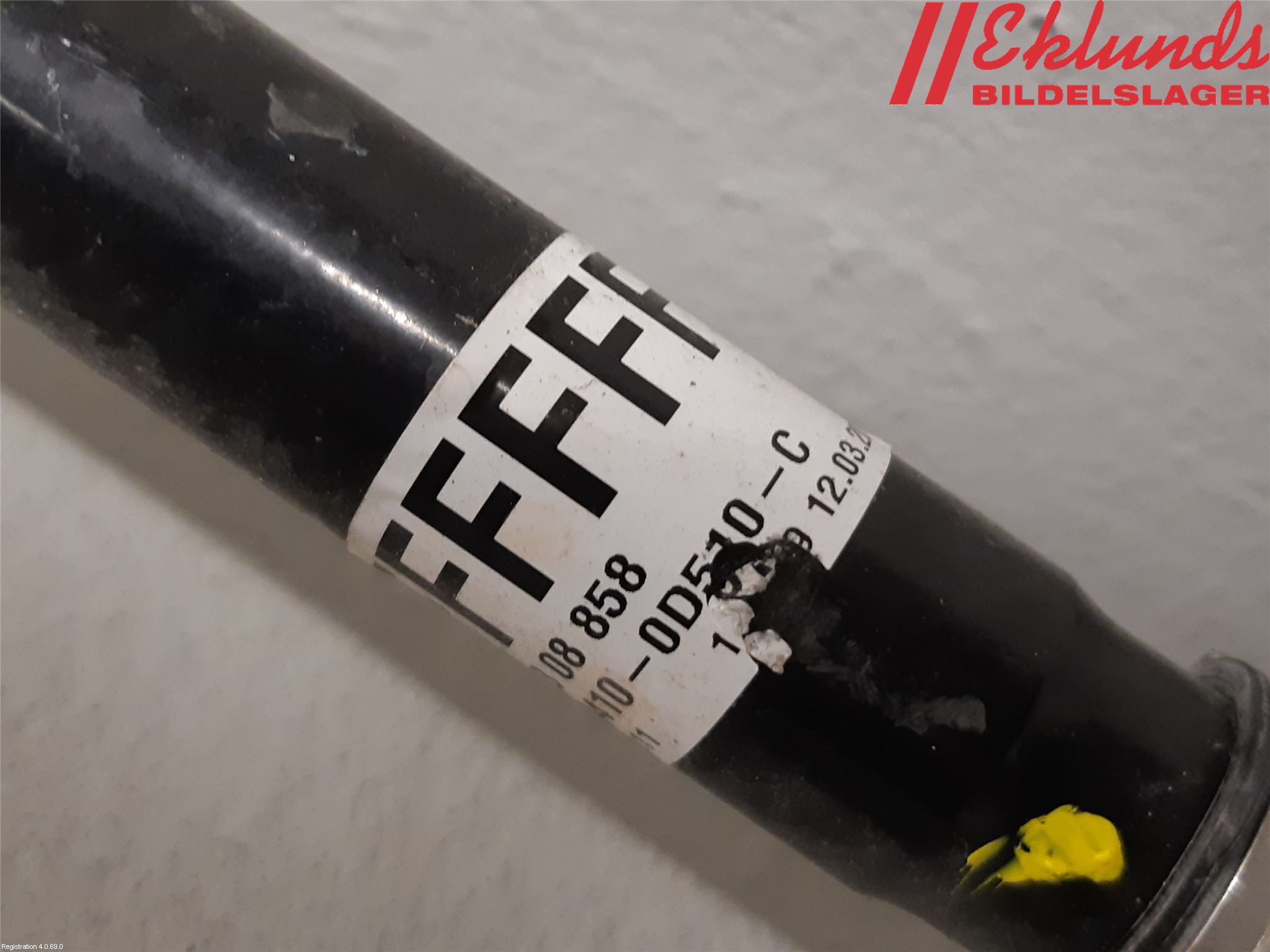 Toyota YARIS XP130 15-20 Drivaxel Fram Höger