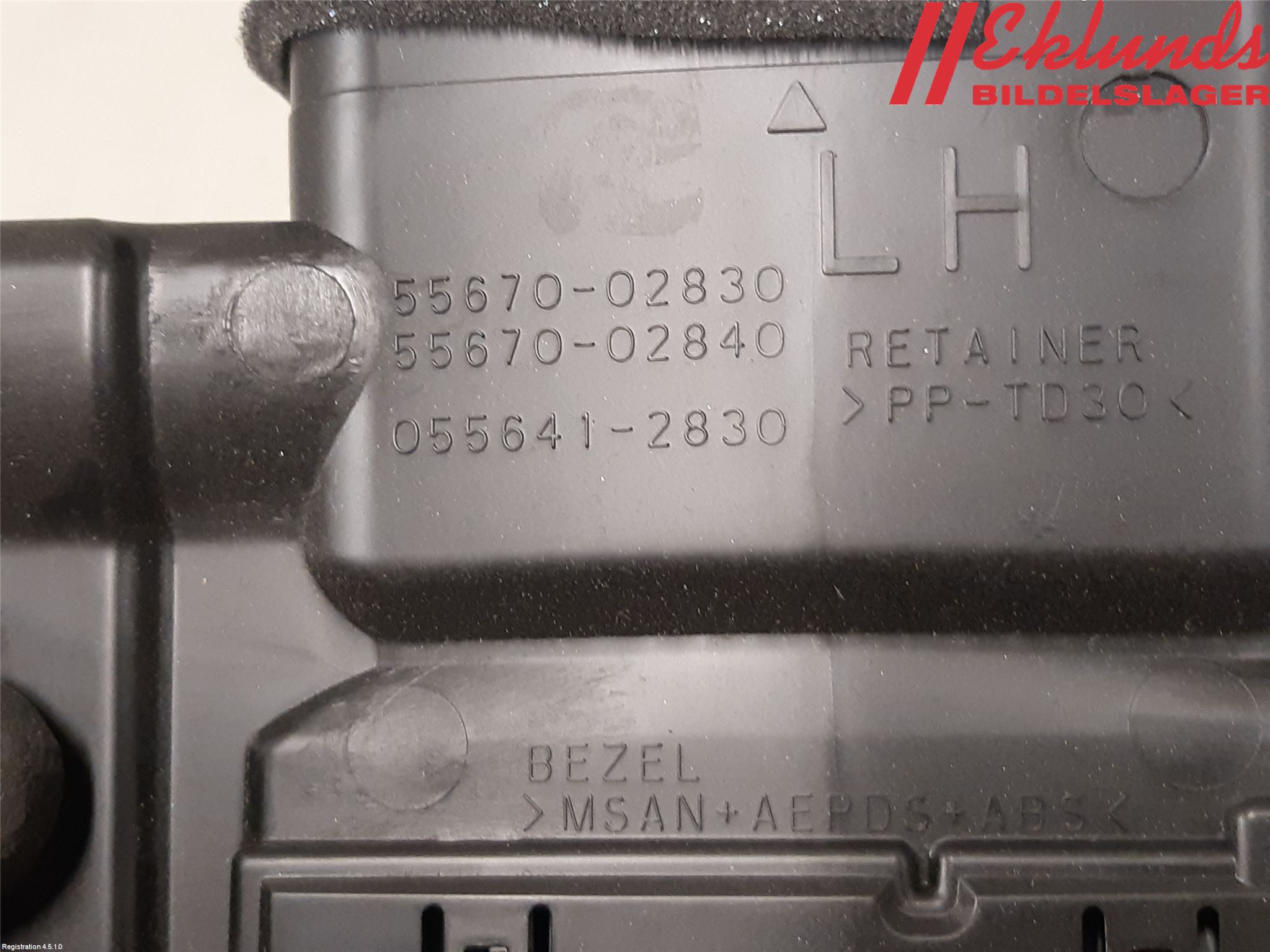 Toyota COROLLA 19- Defrosterkanal-Munstycke