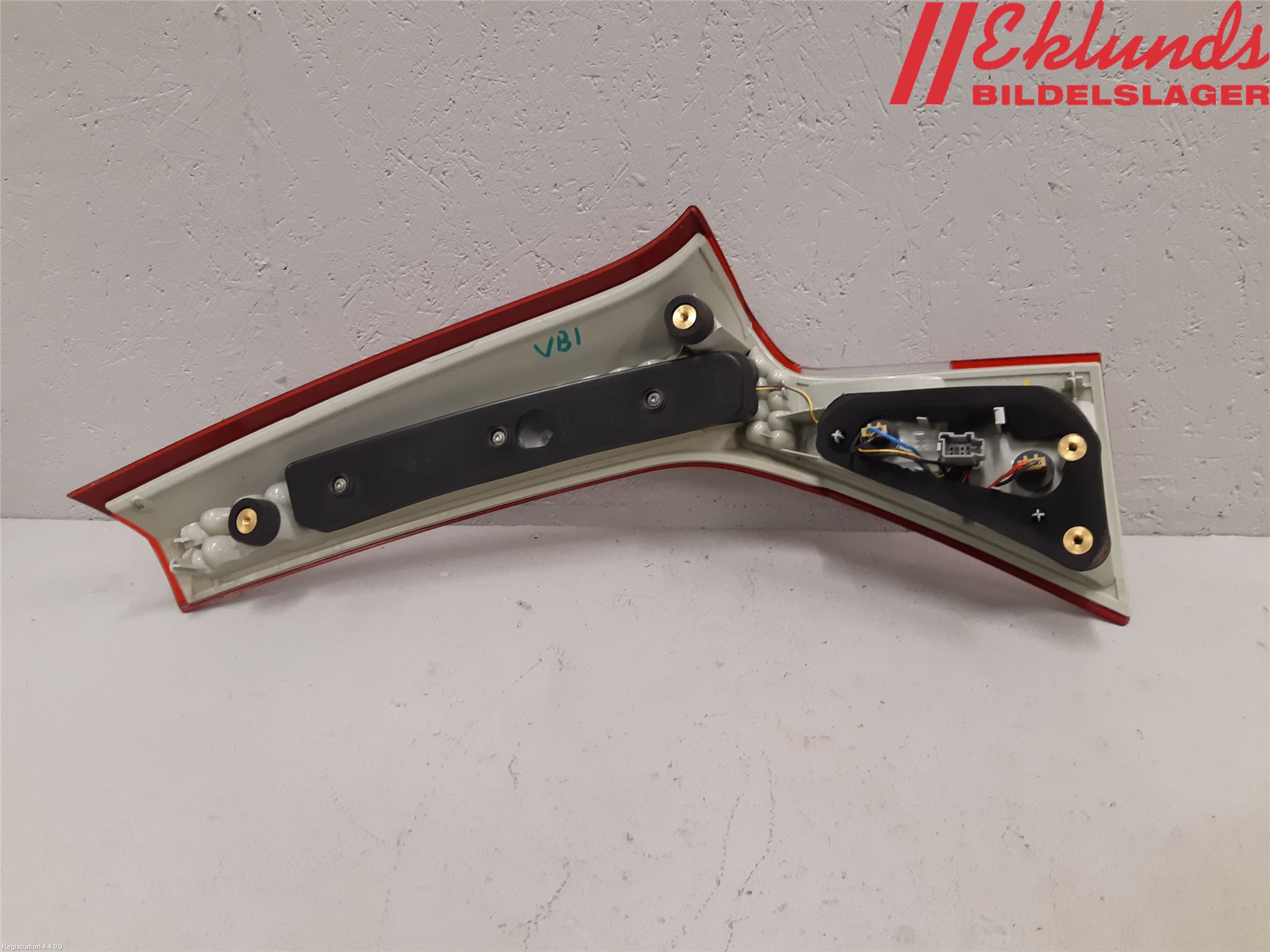 Volvo V70 08-13 Bakljus Lucka Vä