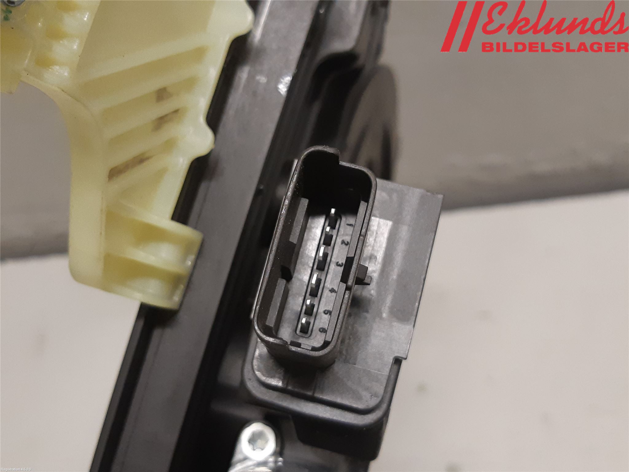 Peugeot PARTNER/E-PARTNER 19- Fönsterhiss El Kompl