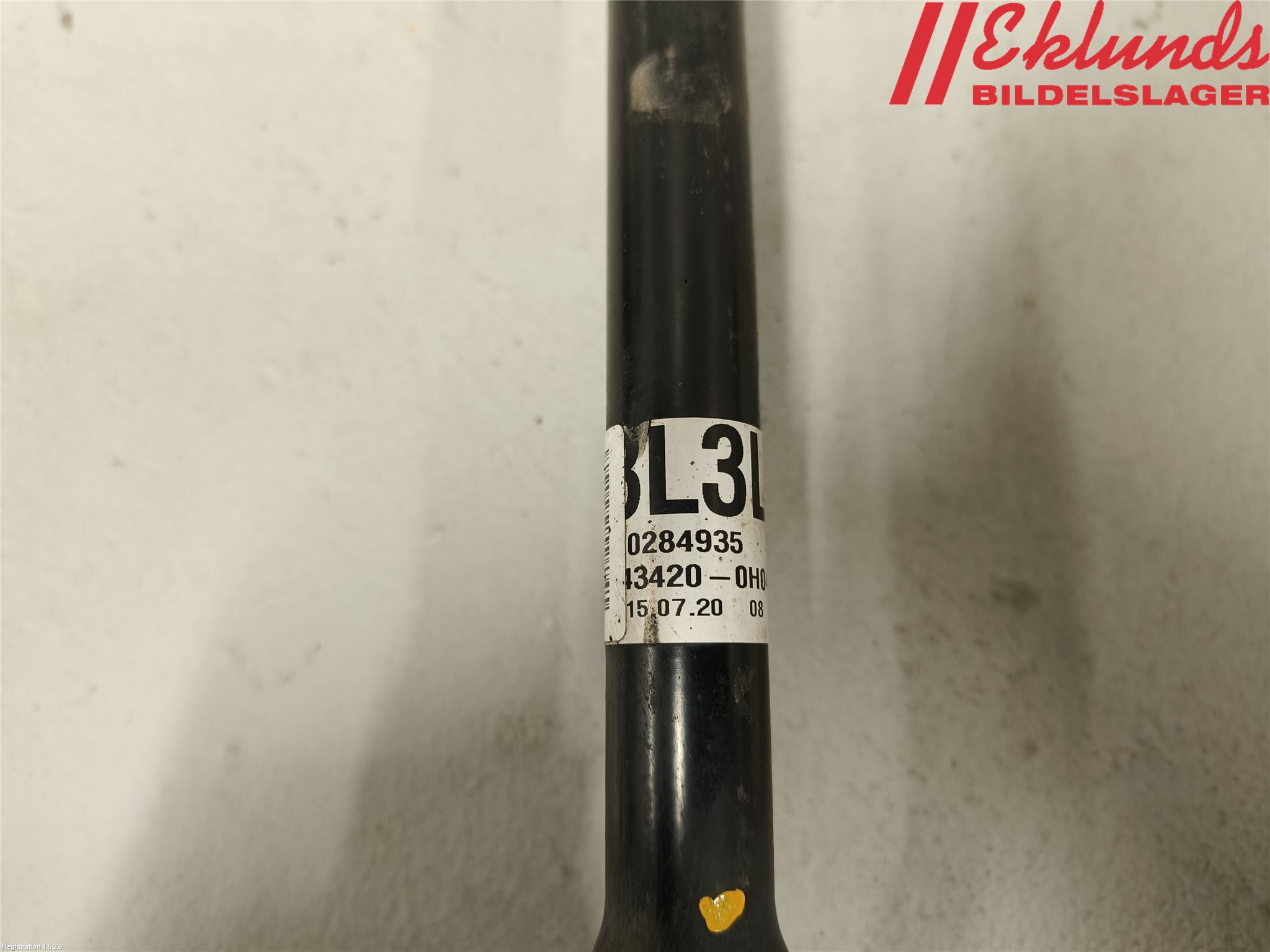 Toyota AYGO 15-21 Drivaxel Fram Vänster
