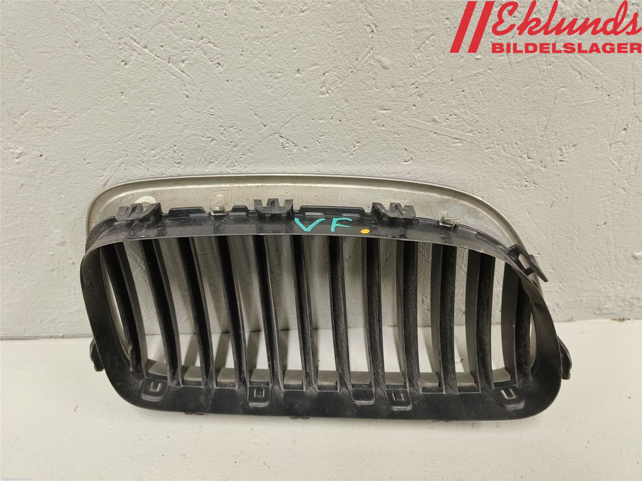 BMW 5 F10/F11/F18 09-17 Grilldel Vänster