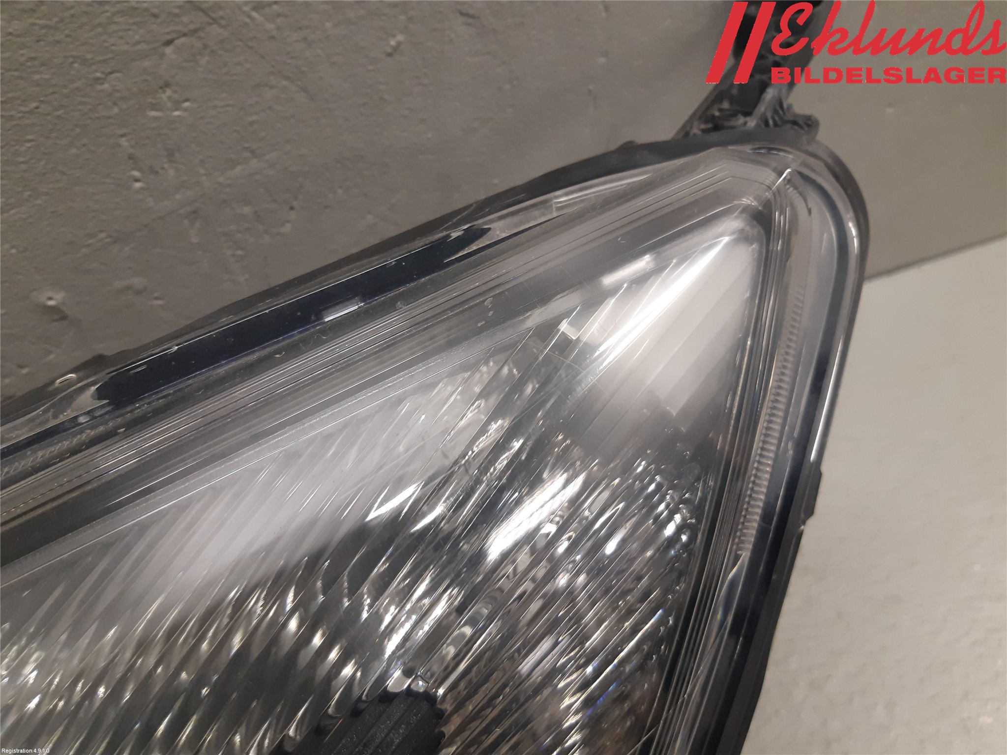Opel ASTRA J 10-15 Strålkastare Vänster