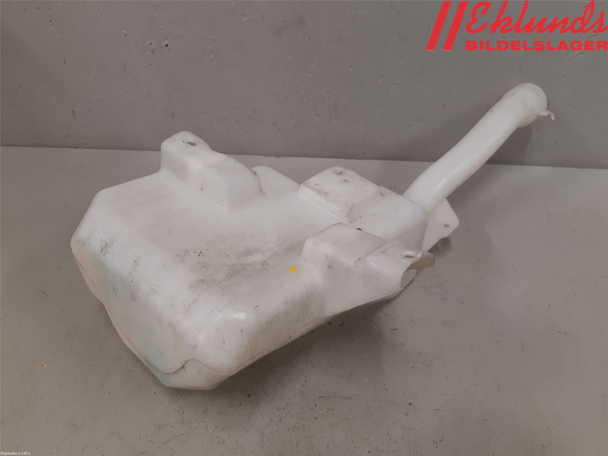 Ford MUSTANG VI 15-22 Spolartank Vindruta