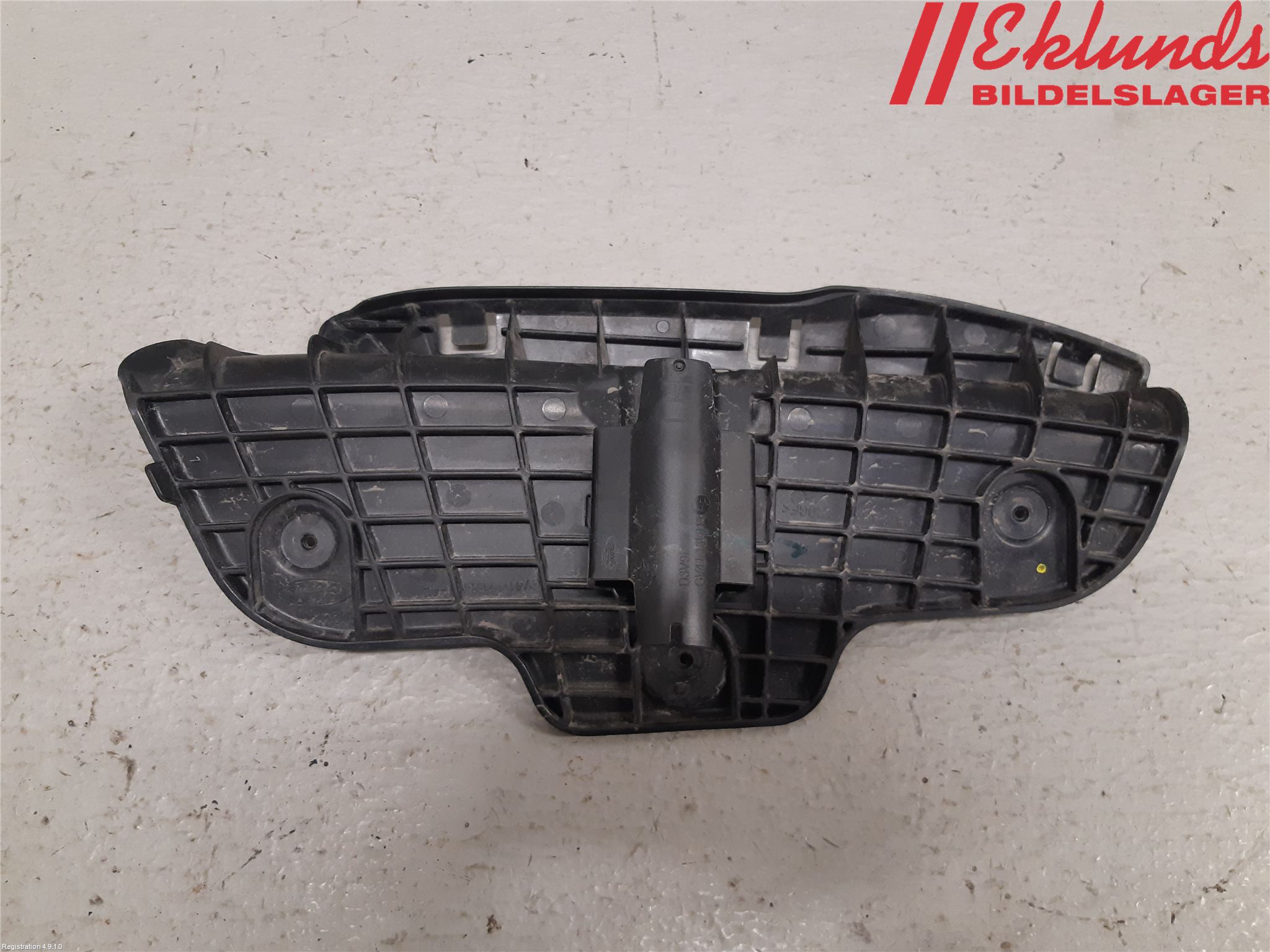 Ford KUGA 17-19 Stötfångarfäste Fram Vä