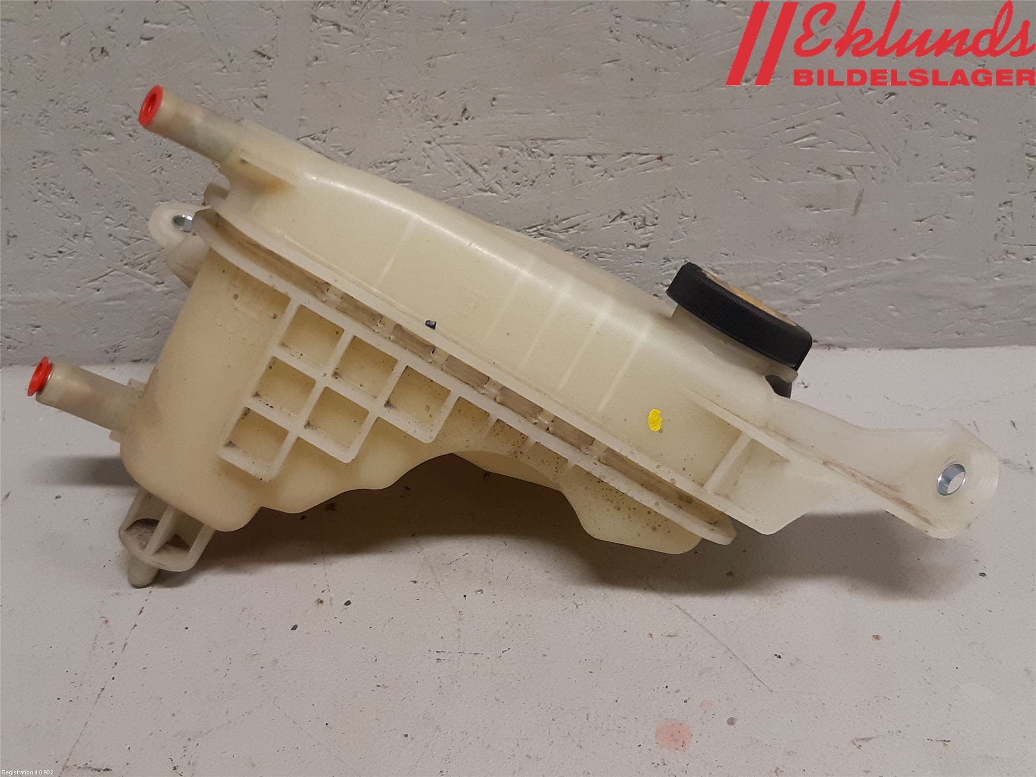 Toyota AVENSIS 09-15 Expansionstank