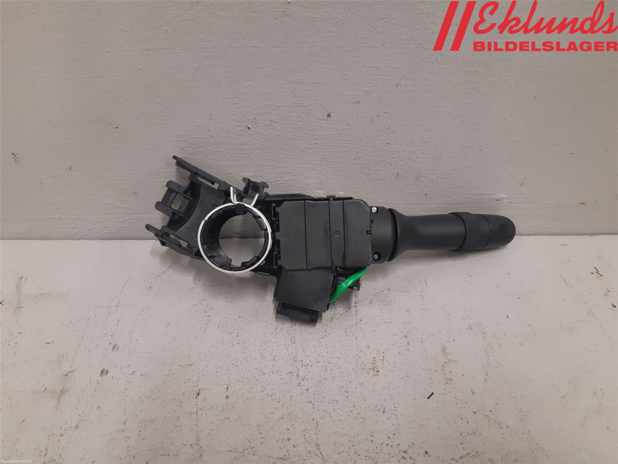 Toyota YARIS XP130 15-20 Spak Blinkers-Ljusomk