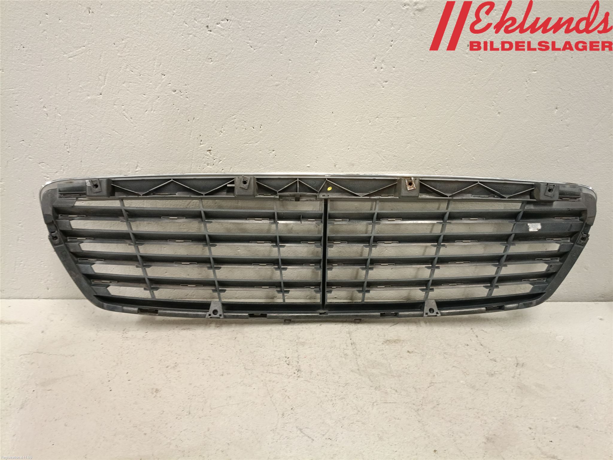 Mercedes-Benz MB E-KLASS (W211) 02-09 Grill Komp