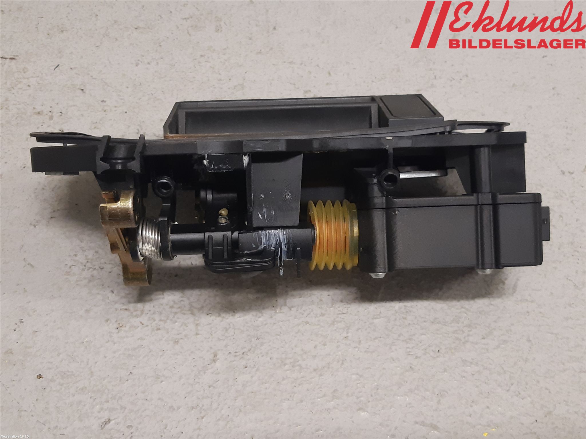 Mercedes-Benz MB E-KLASS (W211) 02-09 Bakluckehandtag