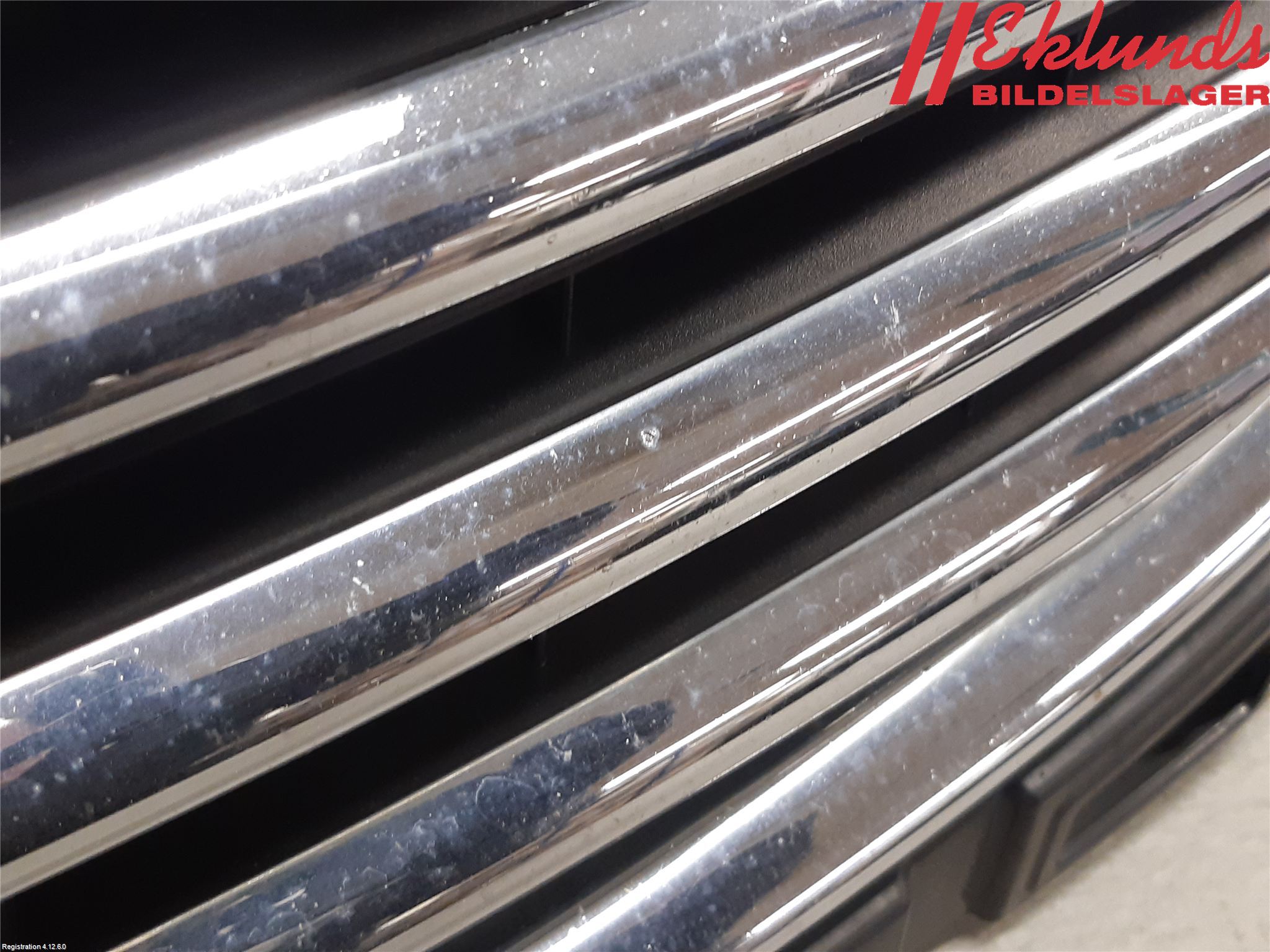 Opel INSIGNIA 09-16 Grill Komp