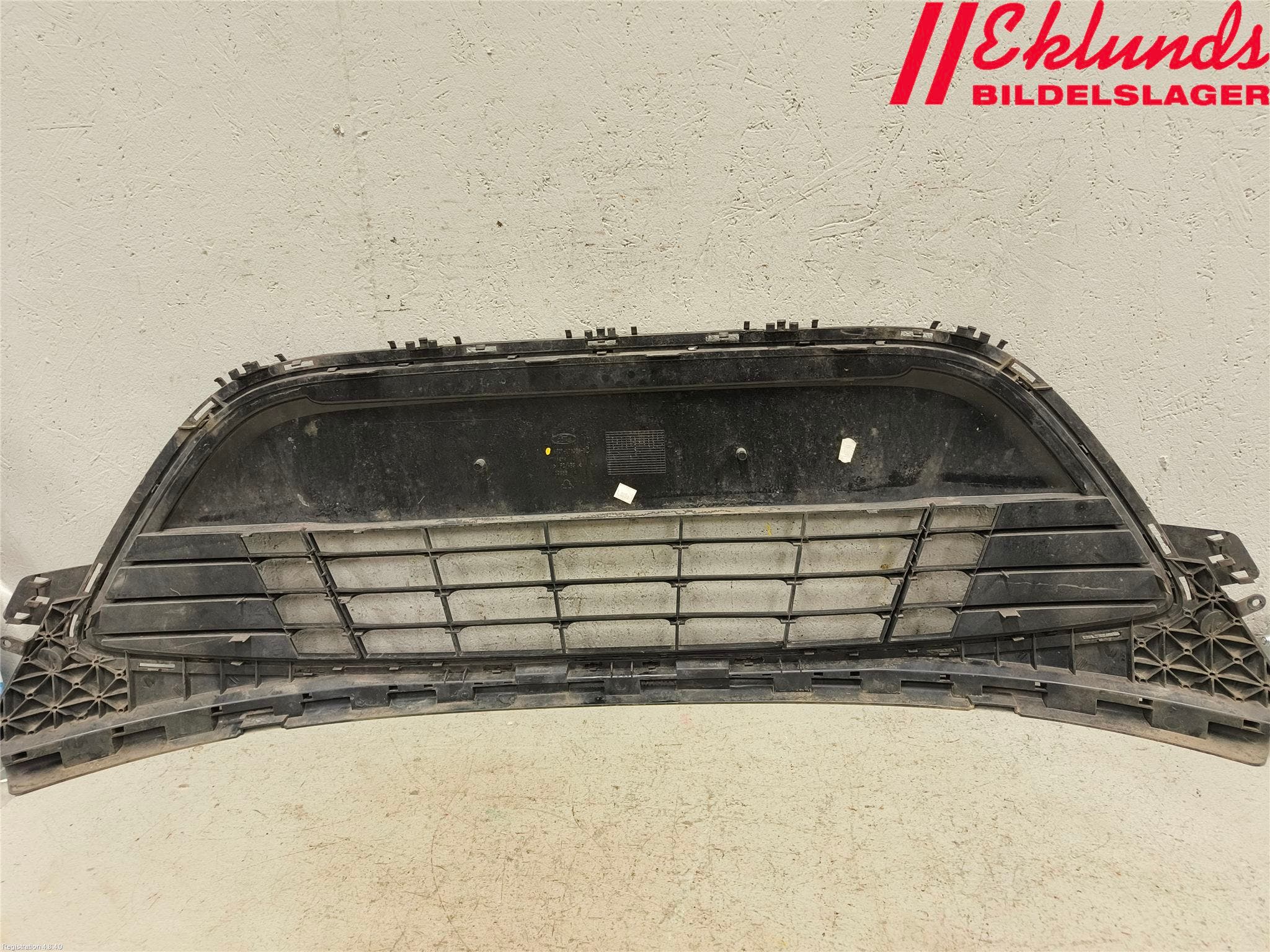 Ford S-MAX 06-15 Grill-Galler