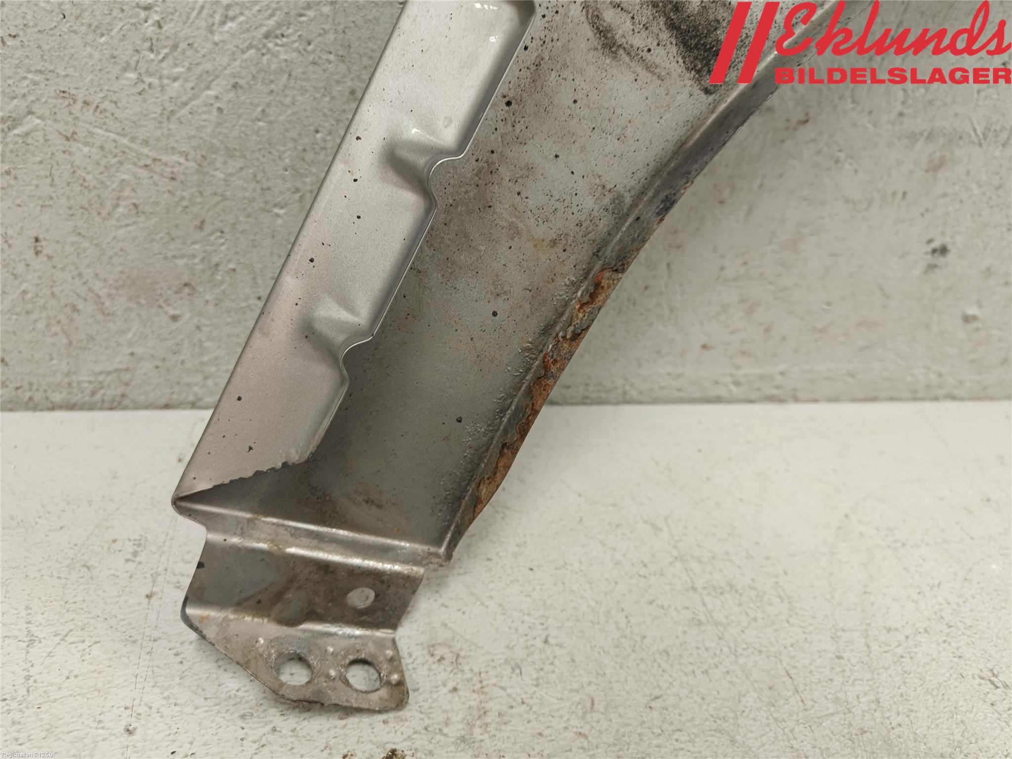Volkswagen VW PASSAT 11-14 Skärm Fram Vänster