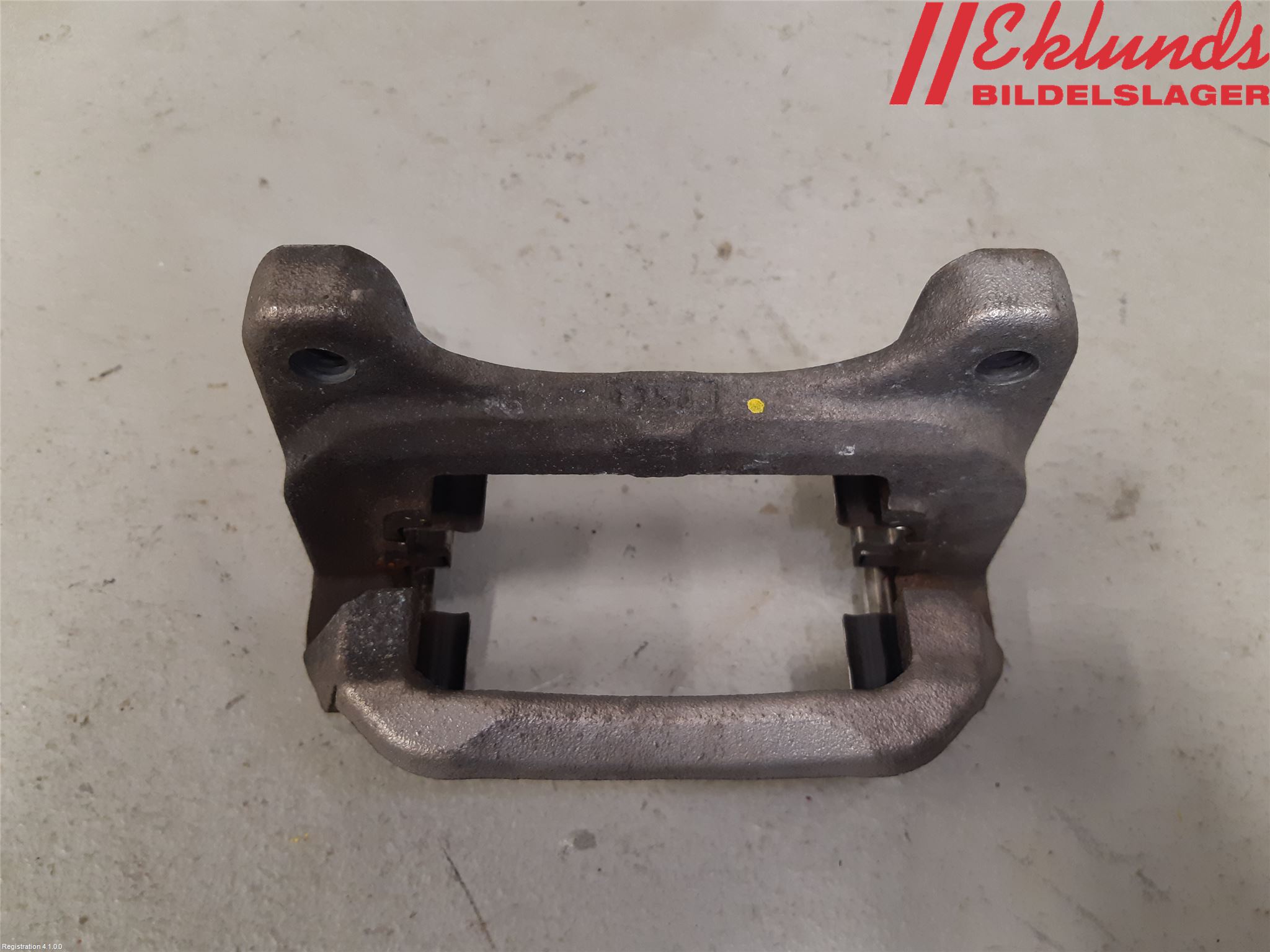 Opel INSIGNIA 17- Bromsokshållare