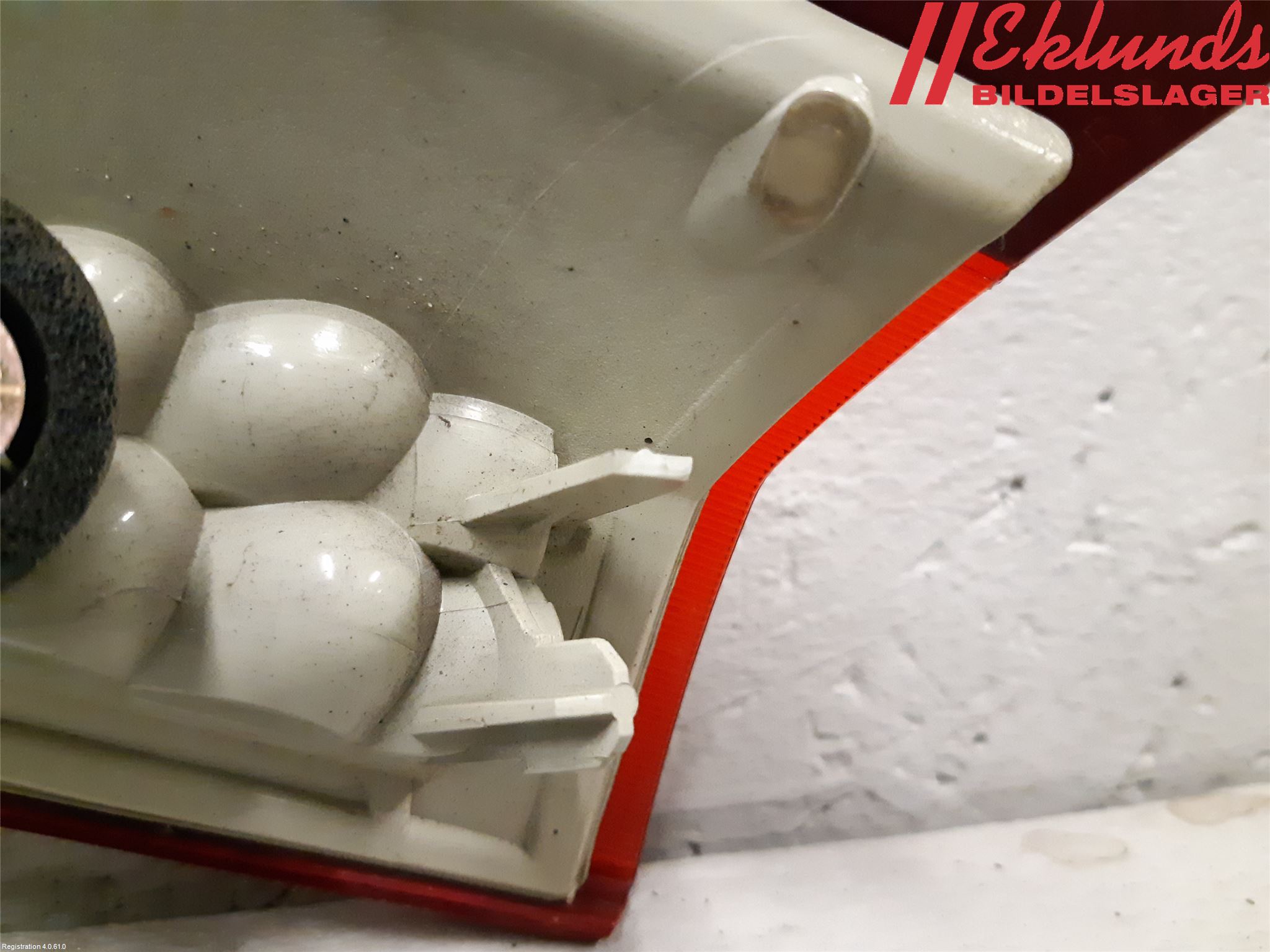 Volvo V70 08-13 Bakljus Lucka Hö