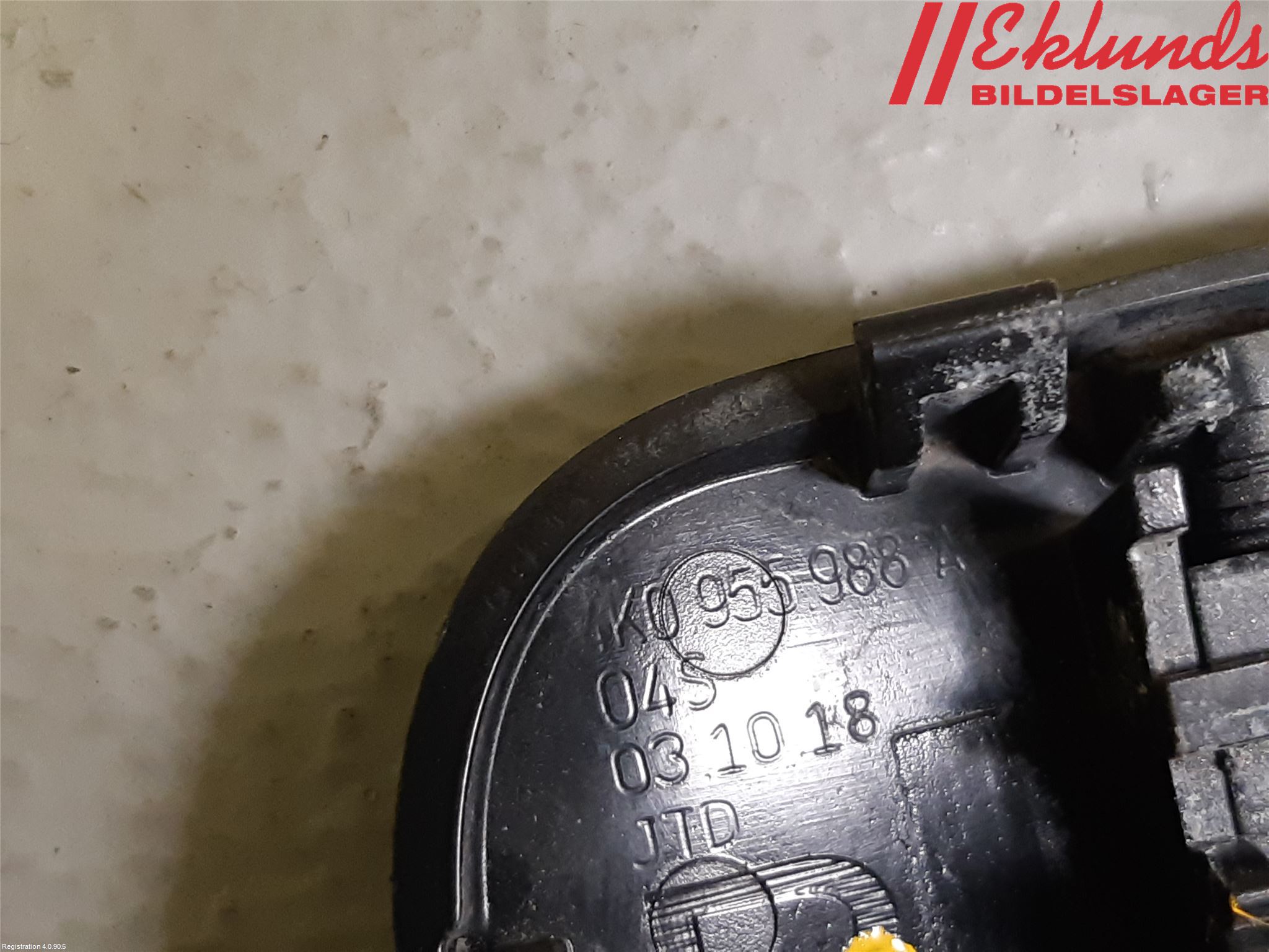 Audi A6 F2/C8 19- Spolarmunstycke Rutor