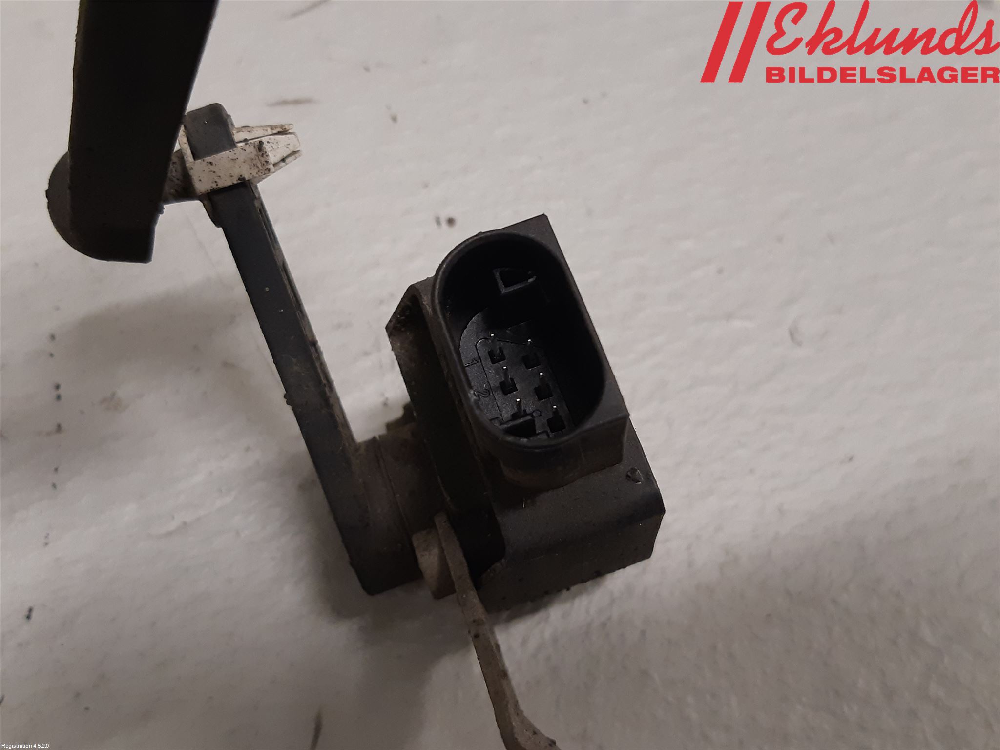 BMW 3 G20/G21/G80/G81 19- Givare Xenon/Ljushöjdsreglering