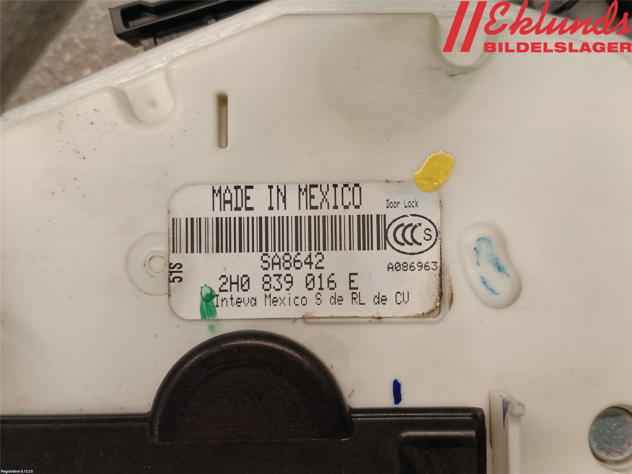 Volkswagen VW AMAROK 2H 10-22 Låskista-Dörrlås