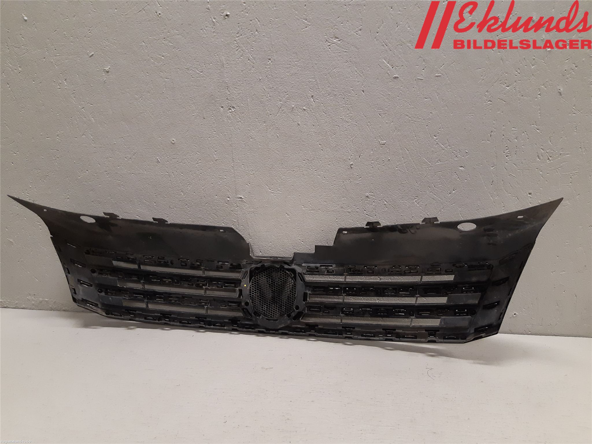 Volkswagen VW PASSAT 11-14 Grill Komp