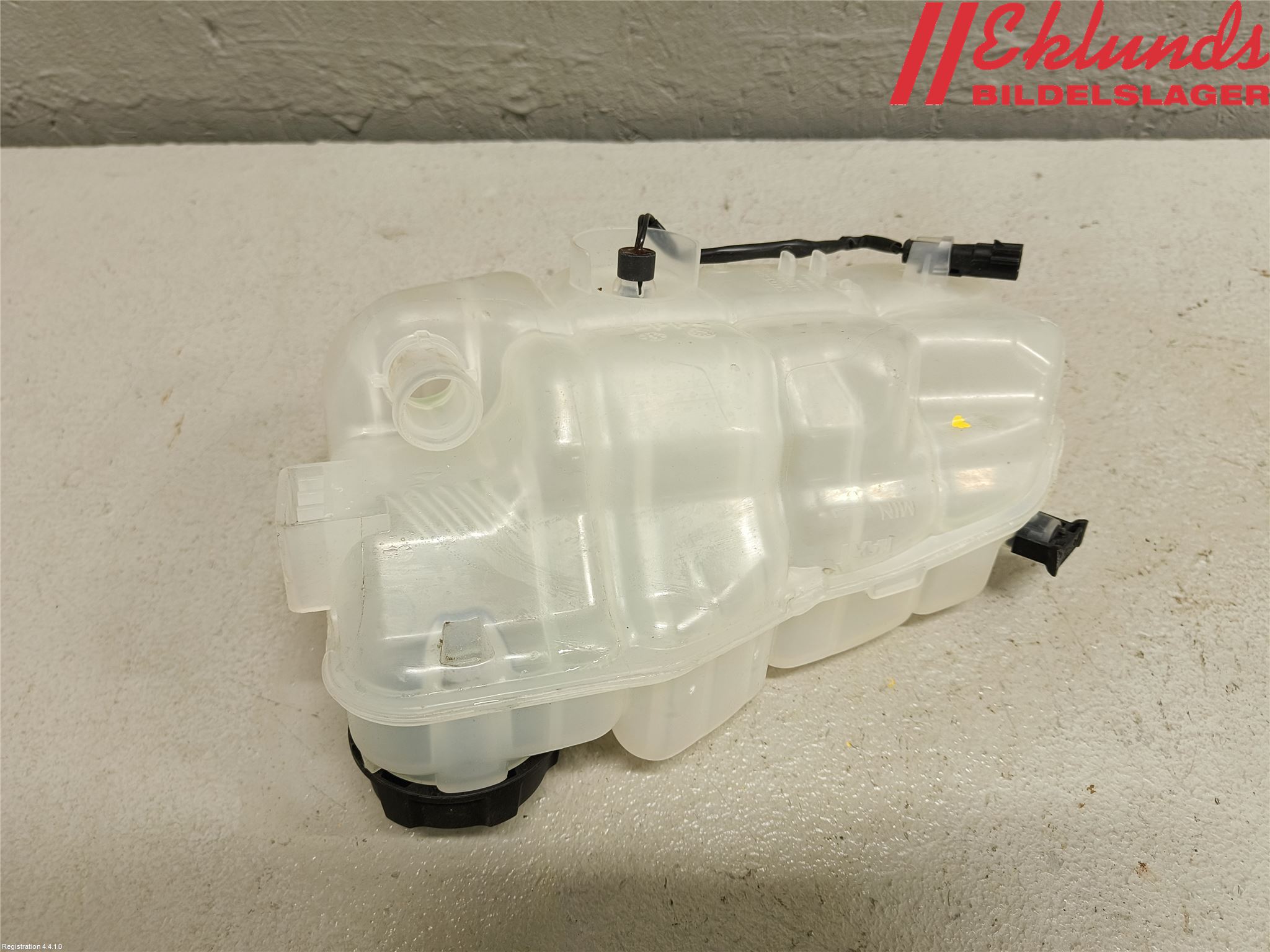 Volvo V40 CROSS COUNTRY 13-19 Expansionstank