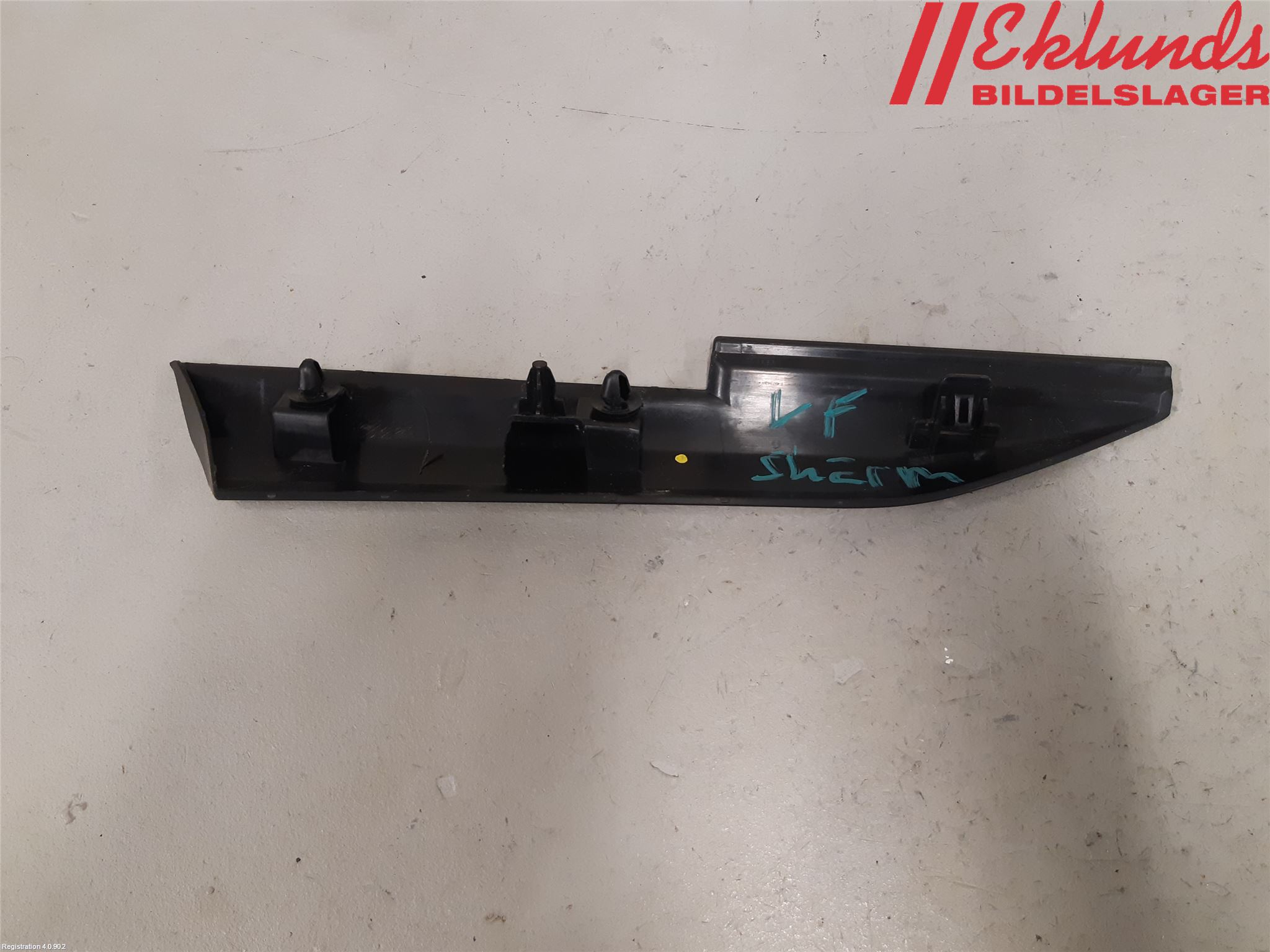 Peugeot 2008/E-2008 20- List Framskärm Vä