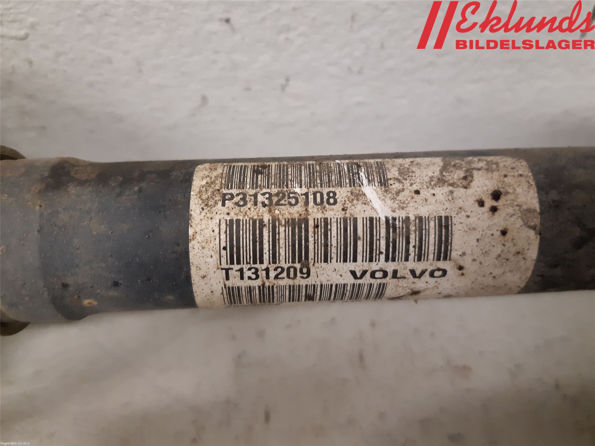Volvo V60 14-18 Drivaxel Fram Vänster