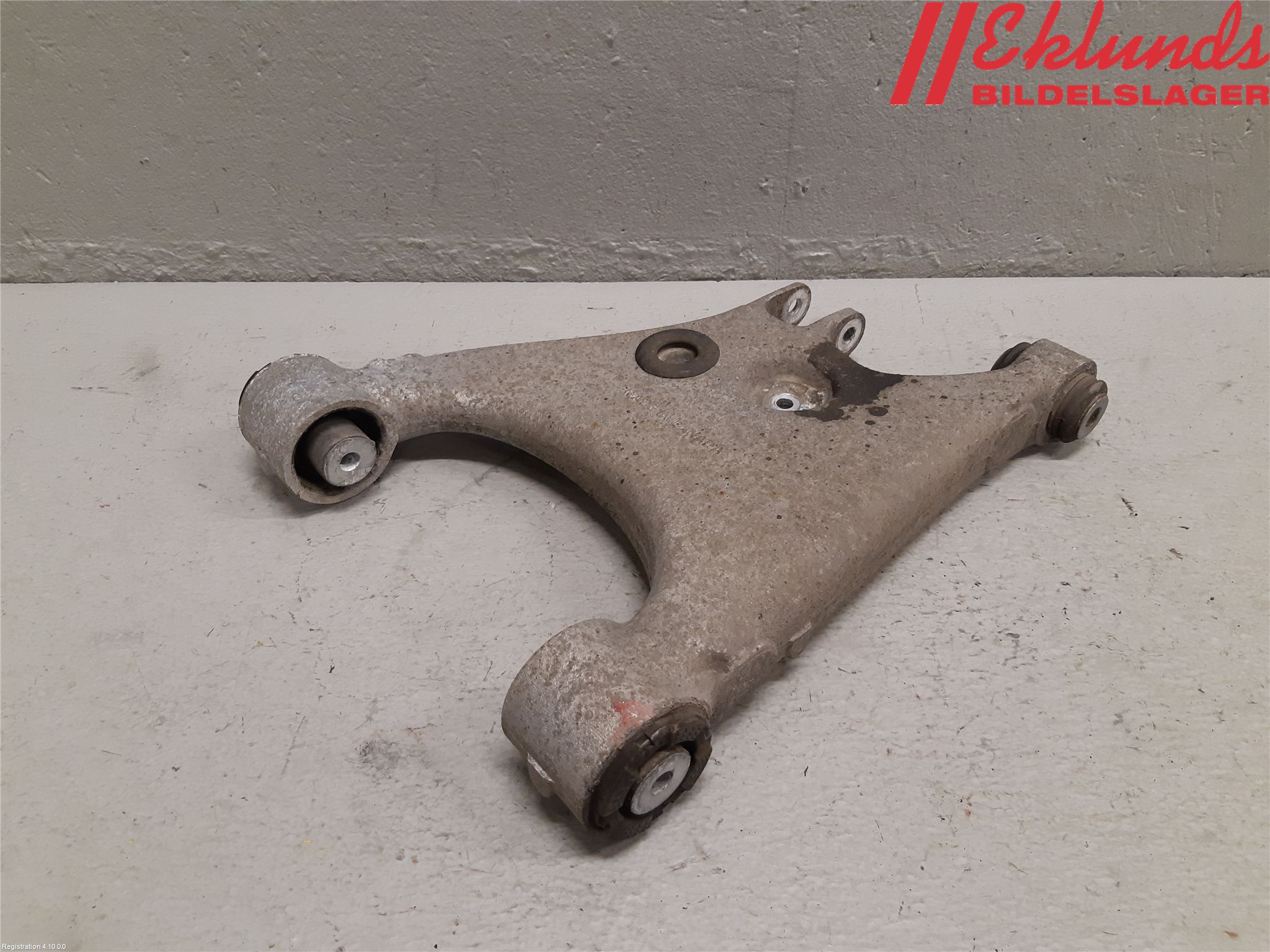 Tesla MODEL S 13- Bärarm Bak Höger