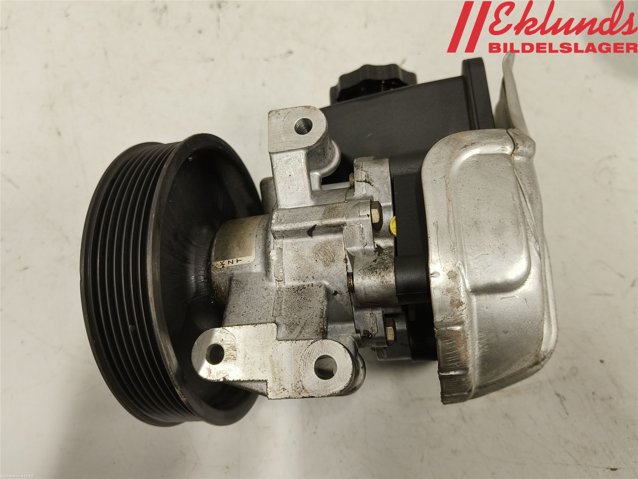 Mercedes-Benz MB C (203) 00-07 Styrservopump
