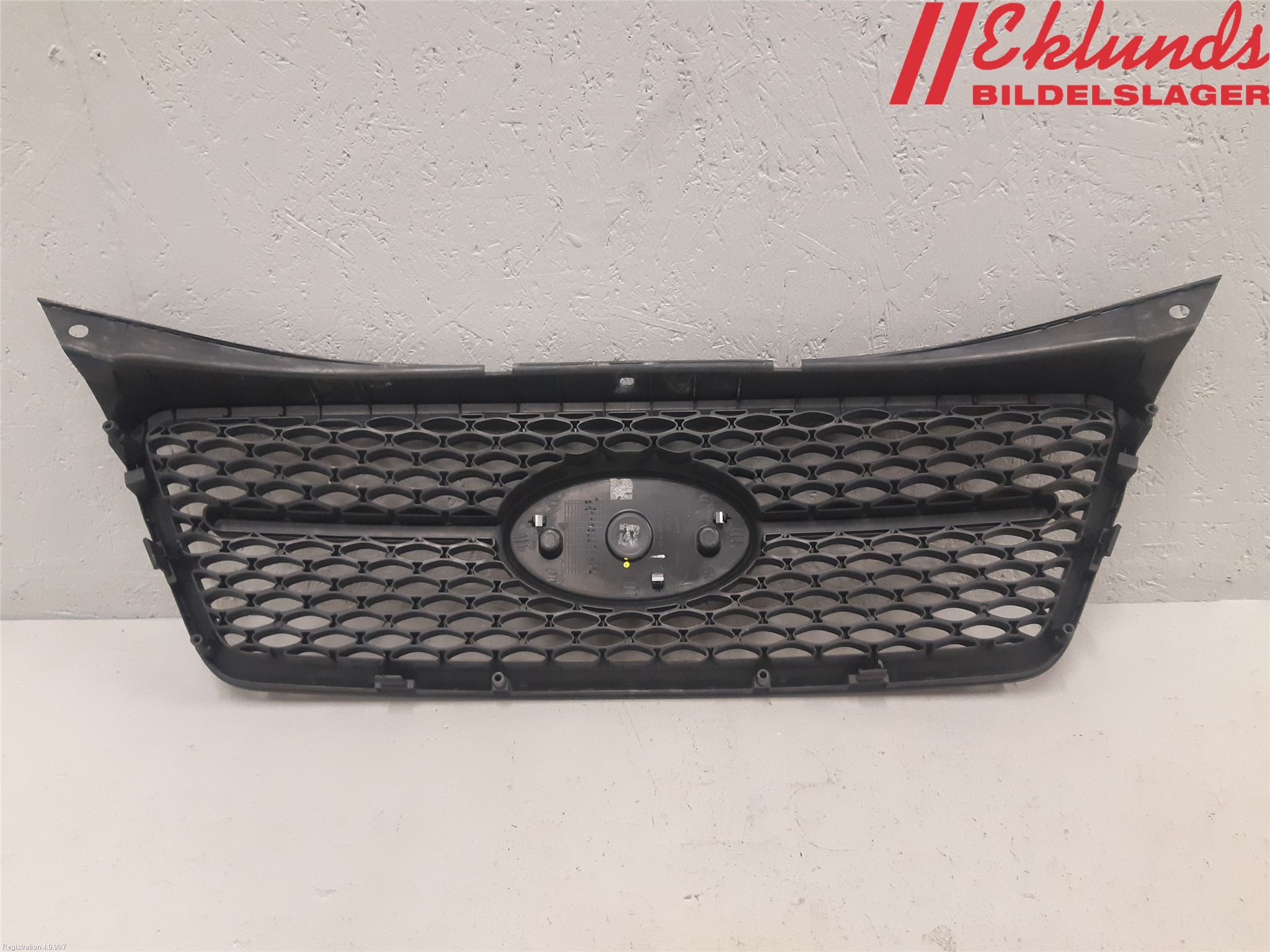 Kia PICANTO    04-11 Grill Komp