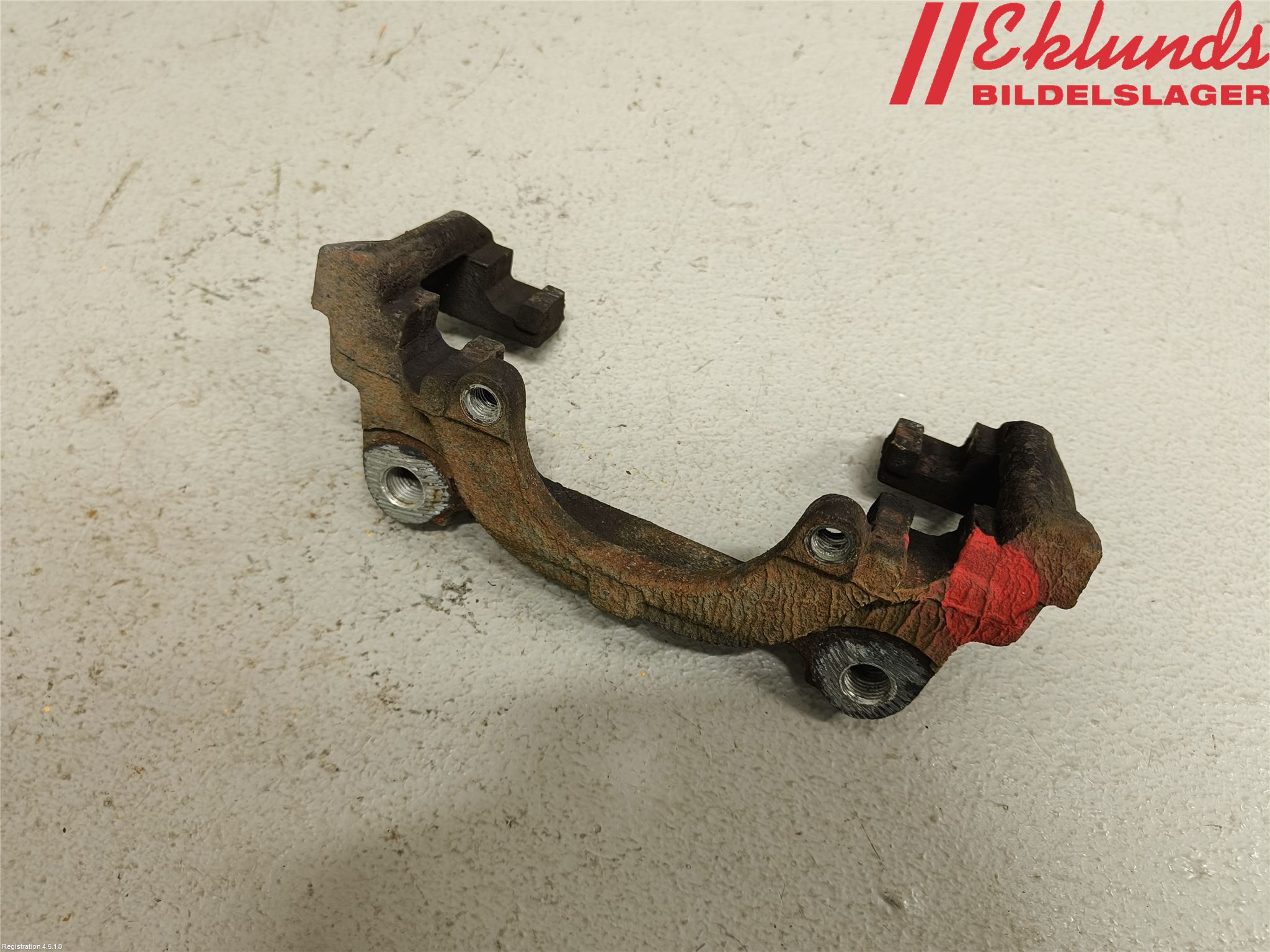 Volkswagen VW GOLF VI 09-13 Bromsokshållare