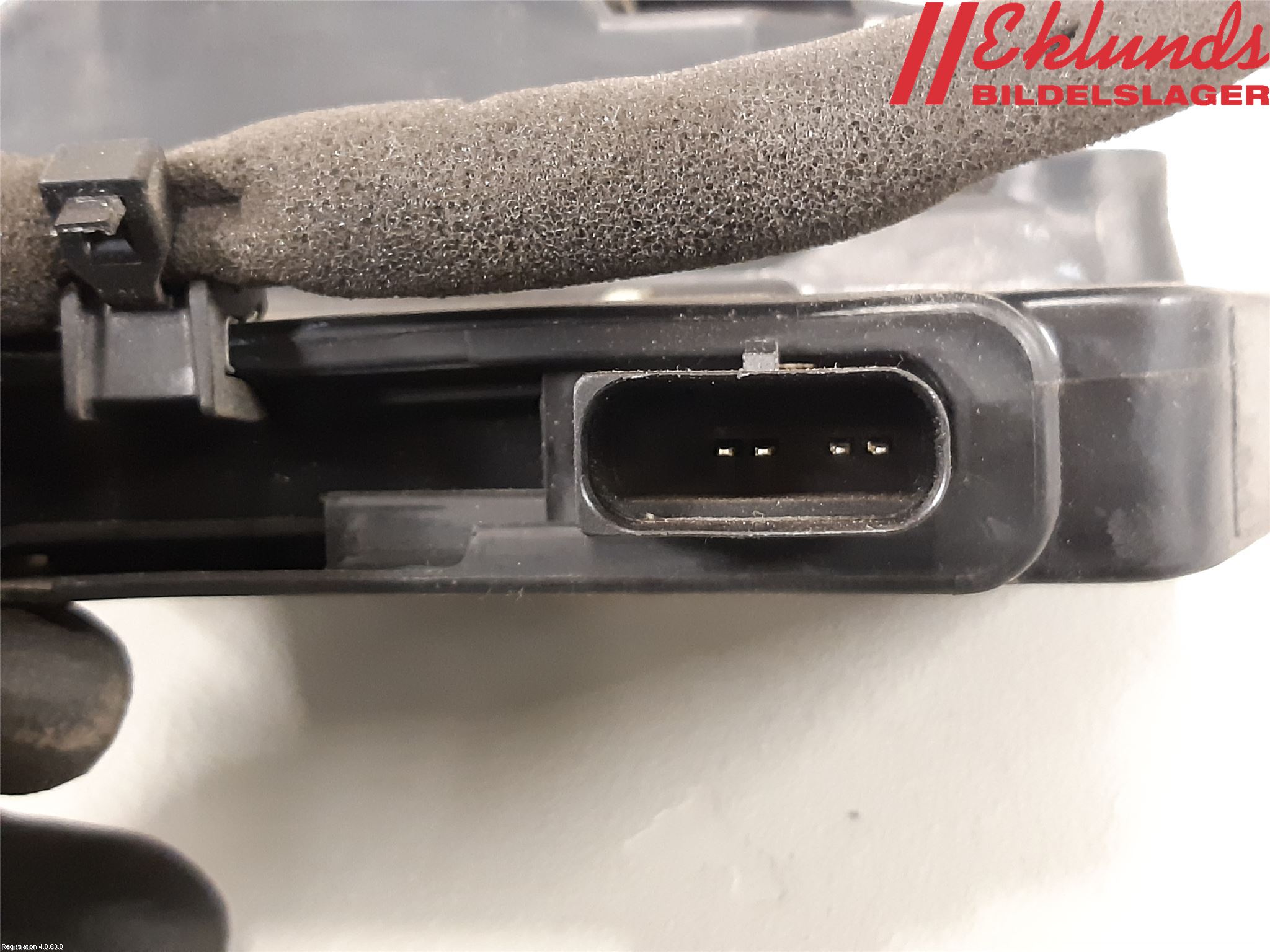 Iveco DAILY 14->> Låskista-Dörrlås