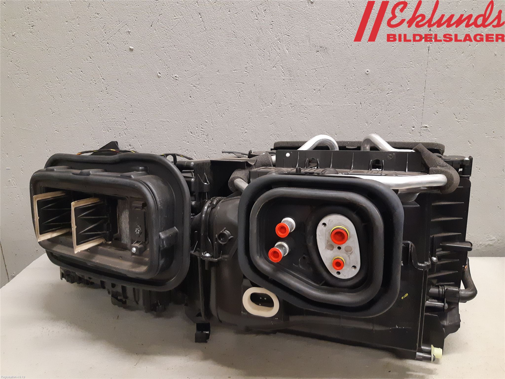 Volvo XC90/RECHARGE 16- Värme Cellpaket Komp