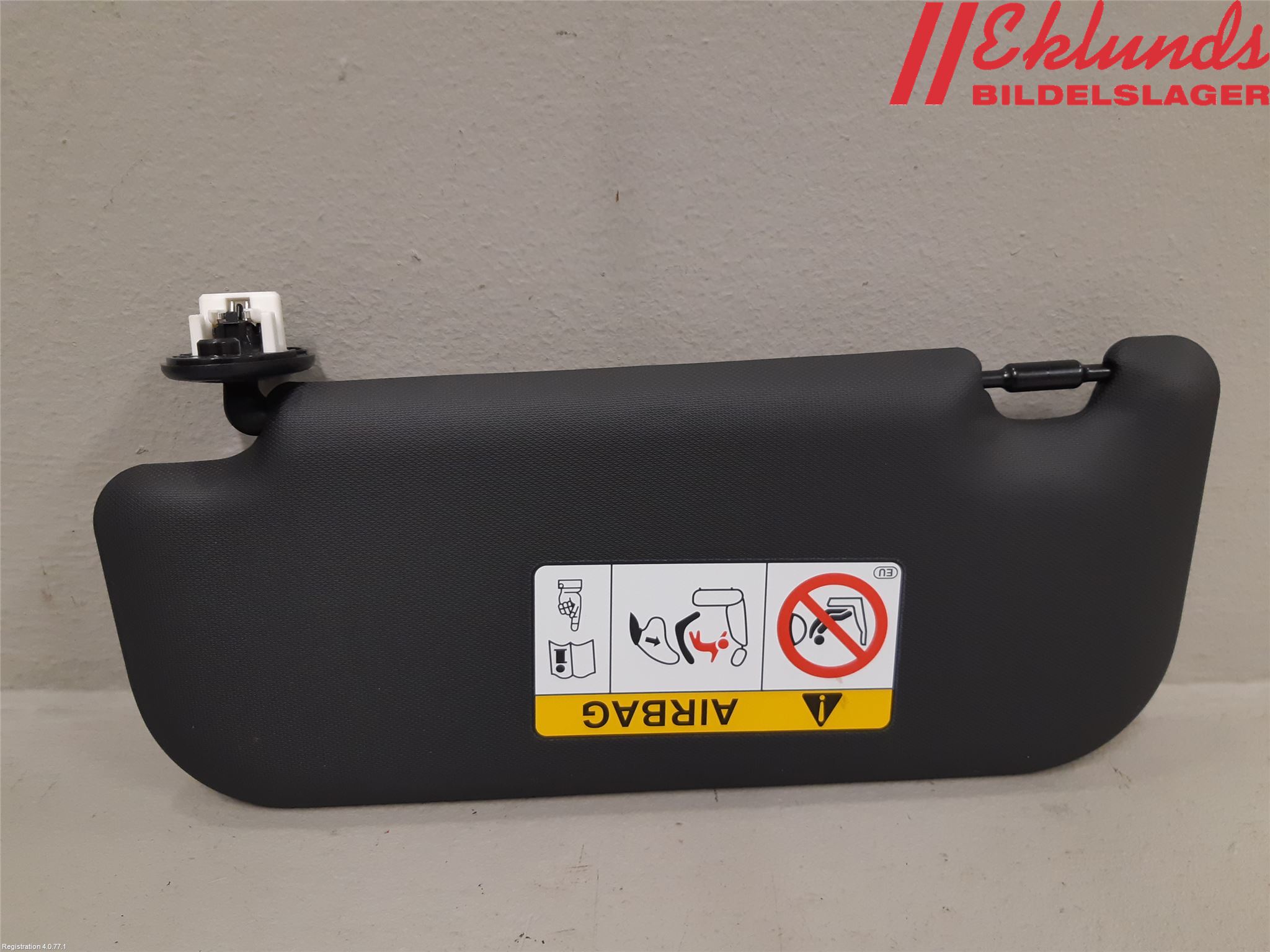 Toyota RAV4 19- Solskydd